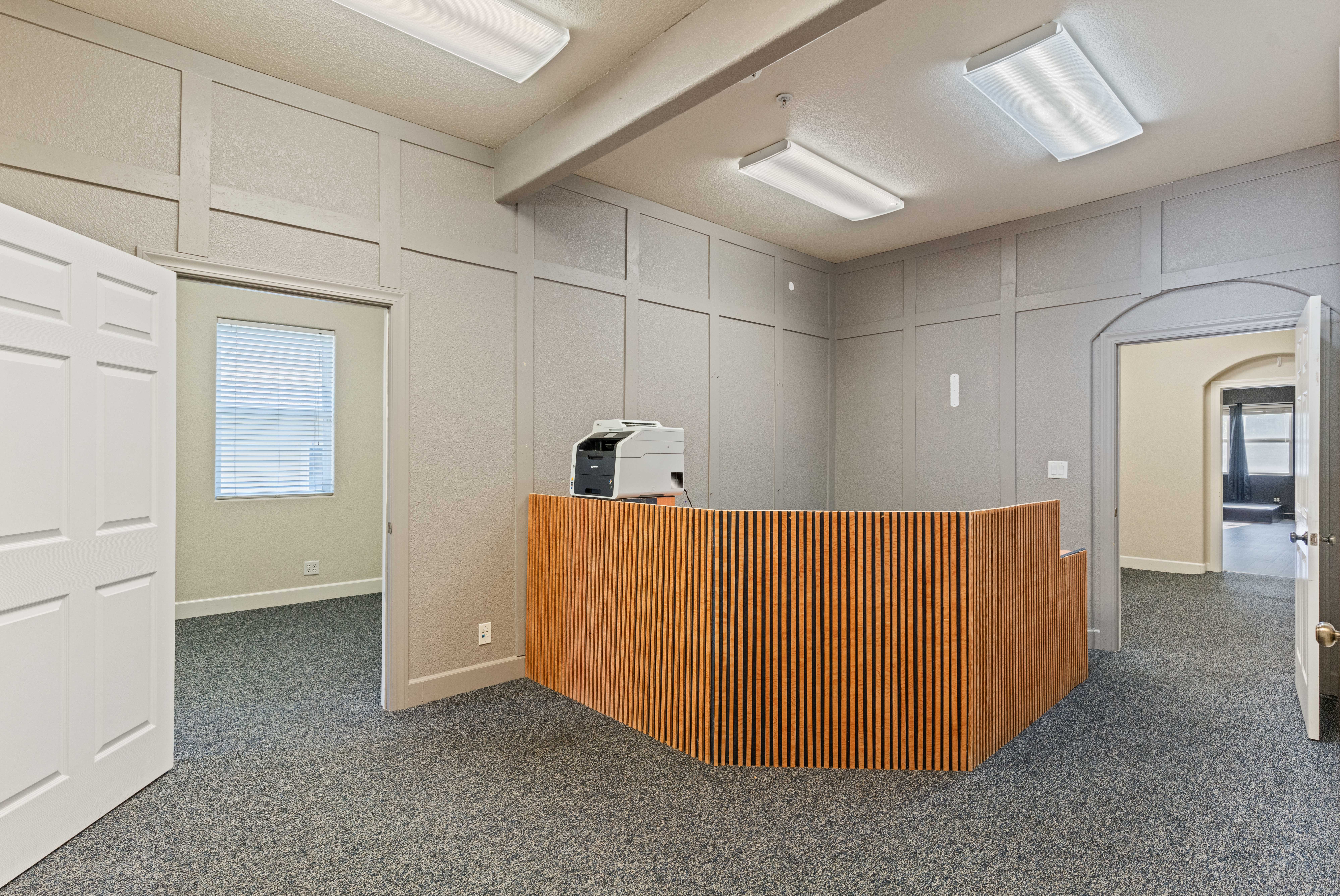 Lincoln, CA, Office Building for sale or lease, 578 E Street, Lincoln, CA 95648