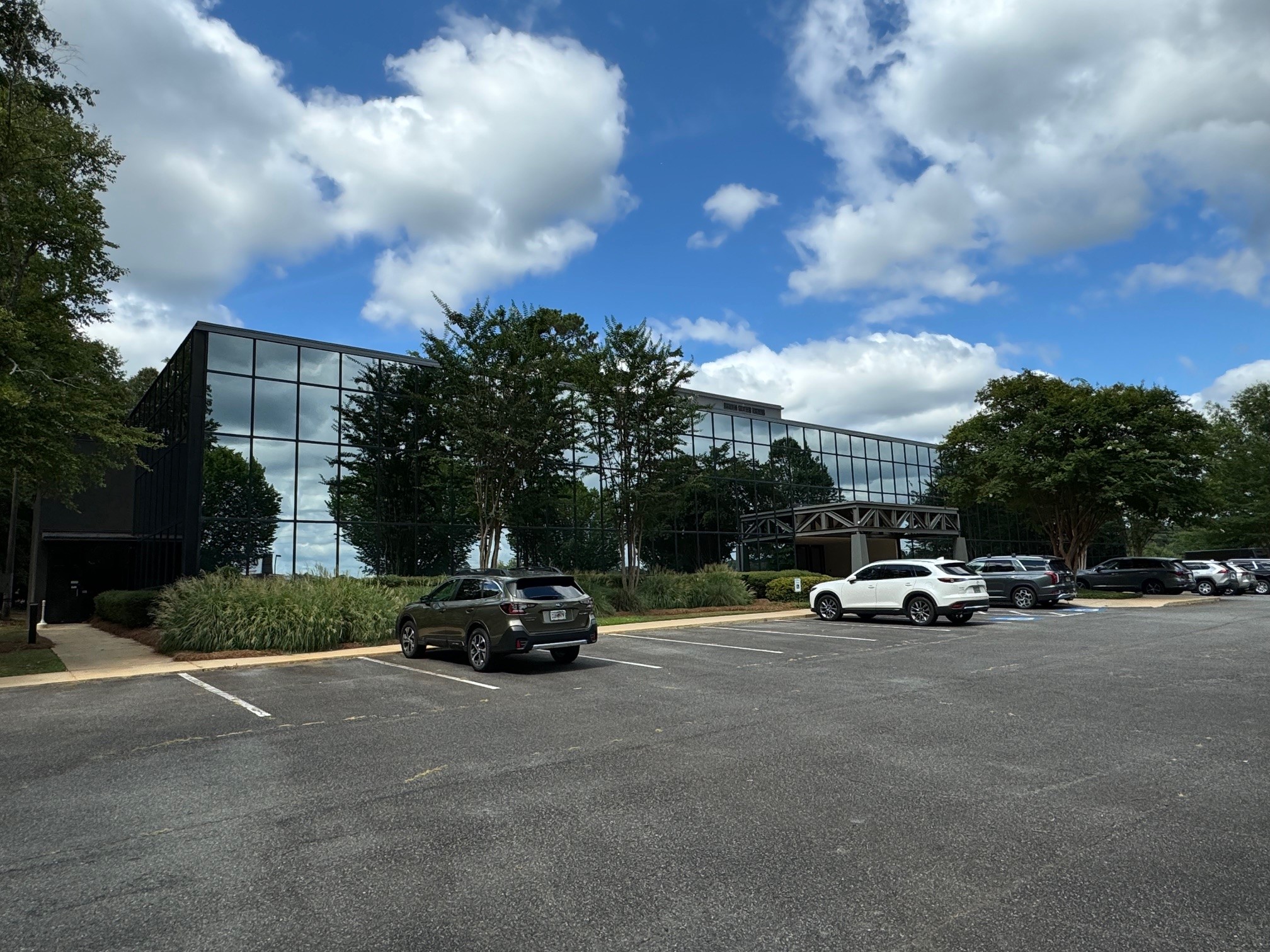 RIVERSIDE CROSSING PROFESSIONAL BUILDING