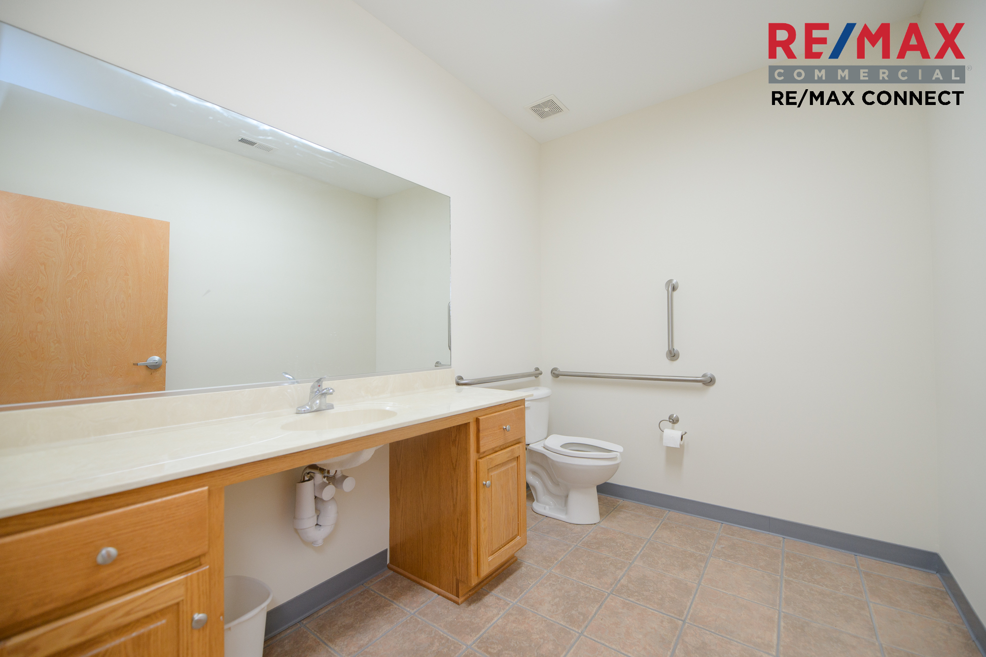 12610 Patrick Henry Drive, Unit F - Newport News, 12610 Patrick Henry Drive, Newport News, VA 23602