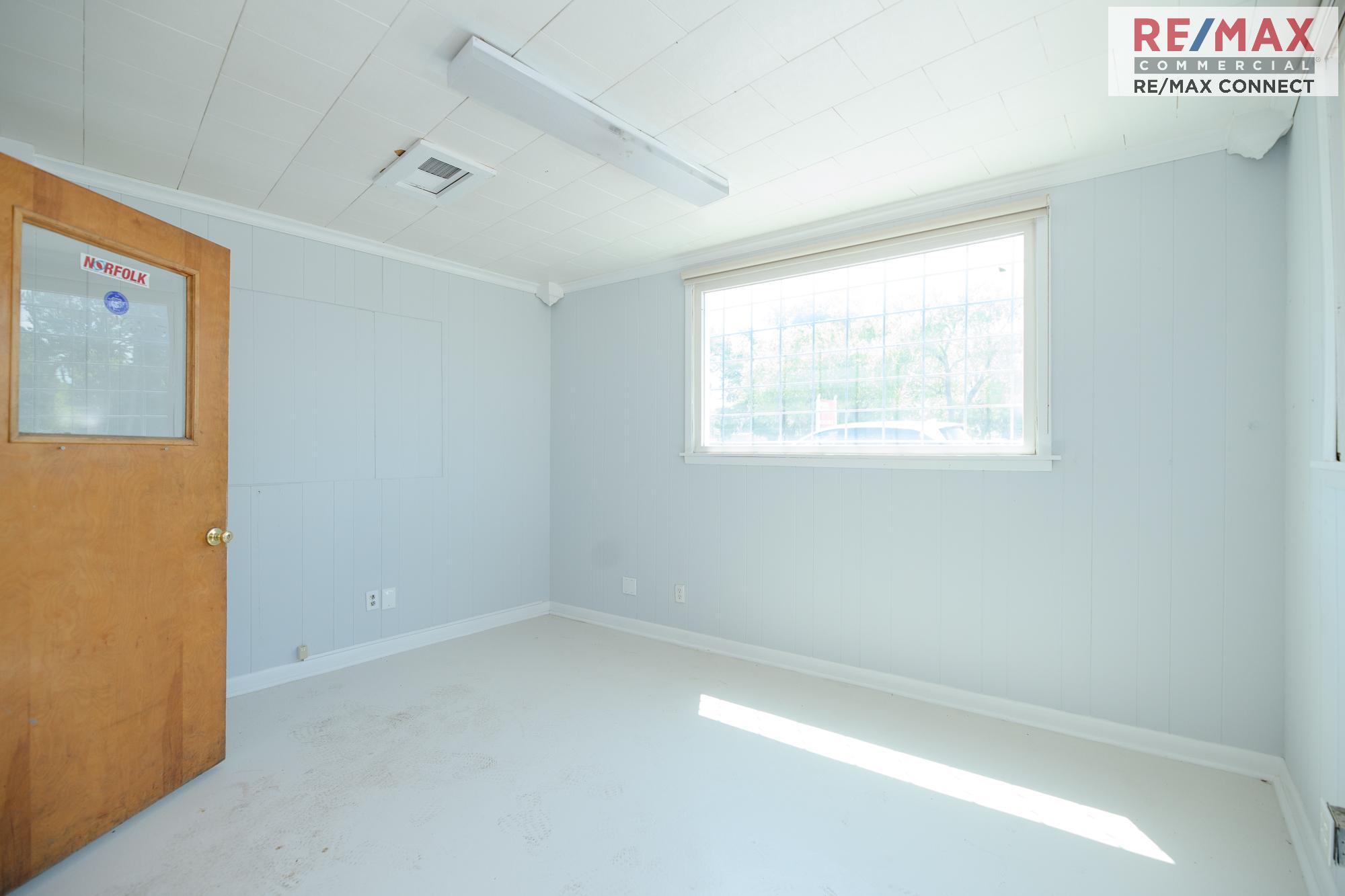 2850 Cromwell Road - Norfolk, 2850 Cromwell Road, Norfolk, VA 23509