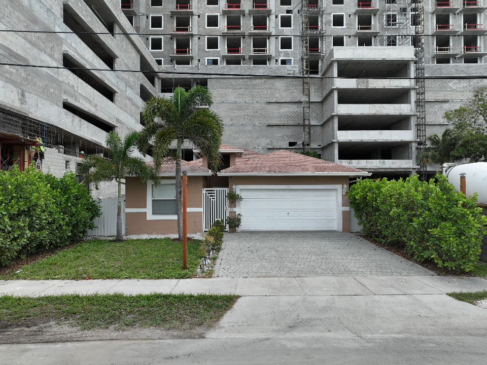 115 SW 1ST Court, Dania Beach, FL, 115 SW 1St court, dania beach, fl, Dania Beach, FL 33004