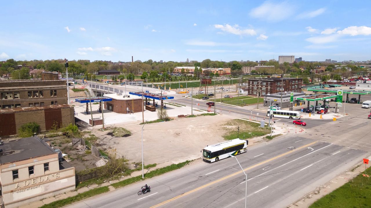 4410 W. Fort Corner, 4410 W. Fort and 727 Clark, Detroit, MI 48209