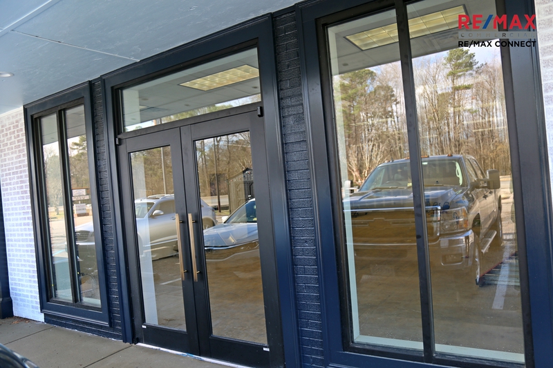 2058 - 2090 George Washington Mem Hwy - Gloucester, 2058 George Washington Memorial Highway, Gloucester Point, VA 23062