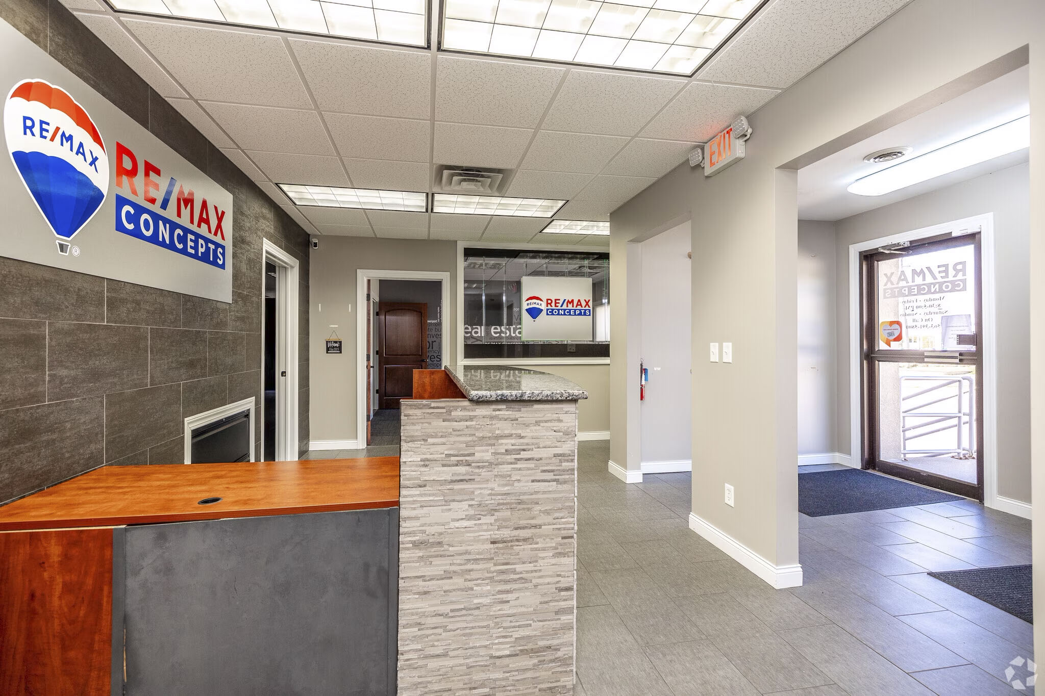 3709 North Harrison Street, Davenport, IA 52806