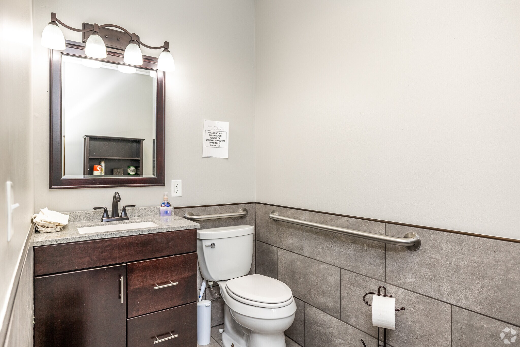3709 N Harrison Street, 3709 North Harrison Street, Davenport, IA 52806