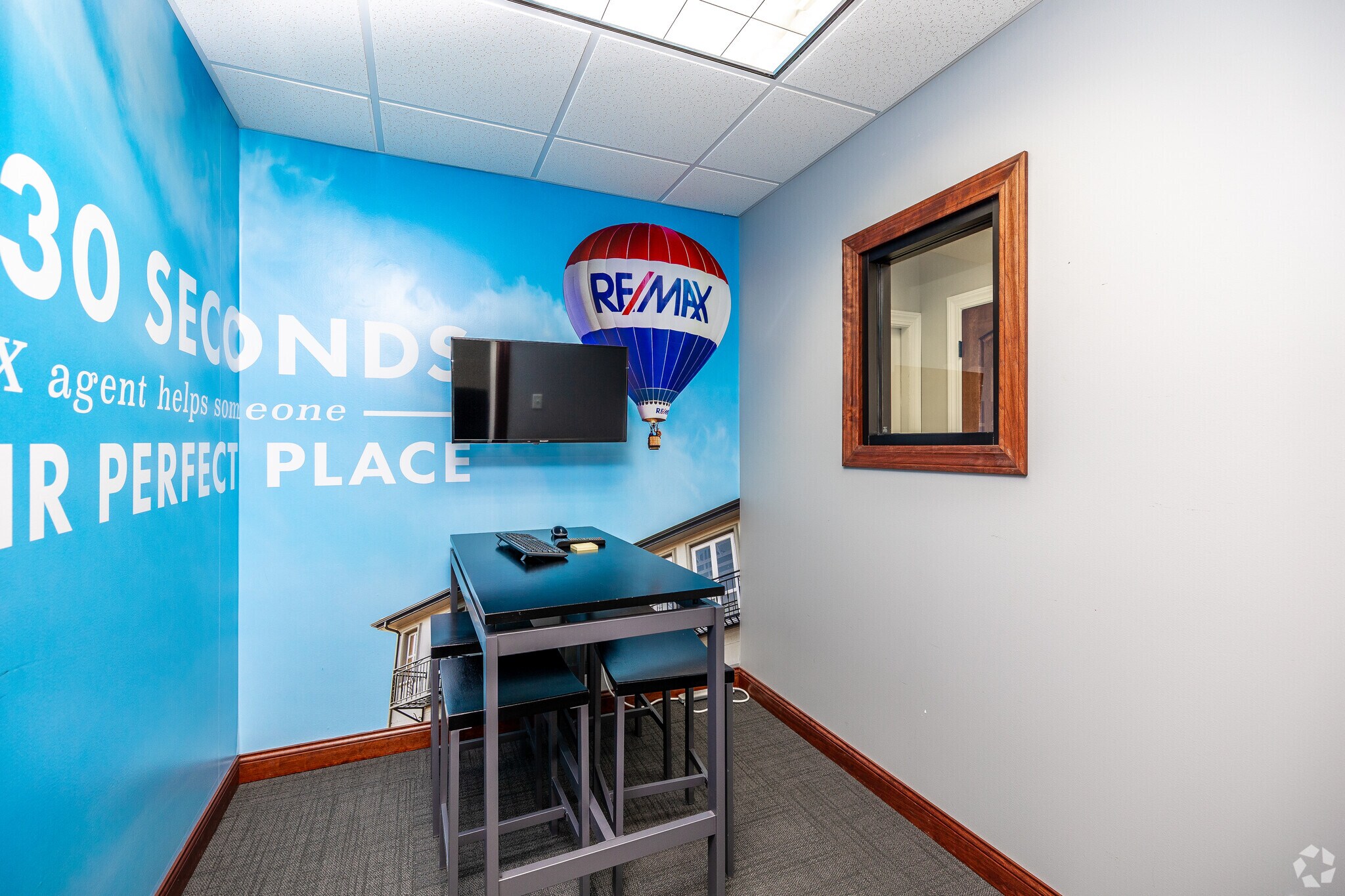 3709 N Harrison Street, 3709 North Harrison Street, Davenport, IA 52806