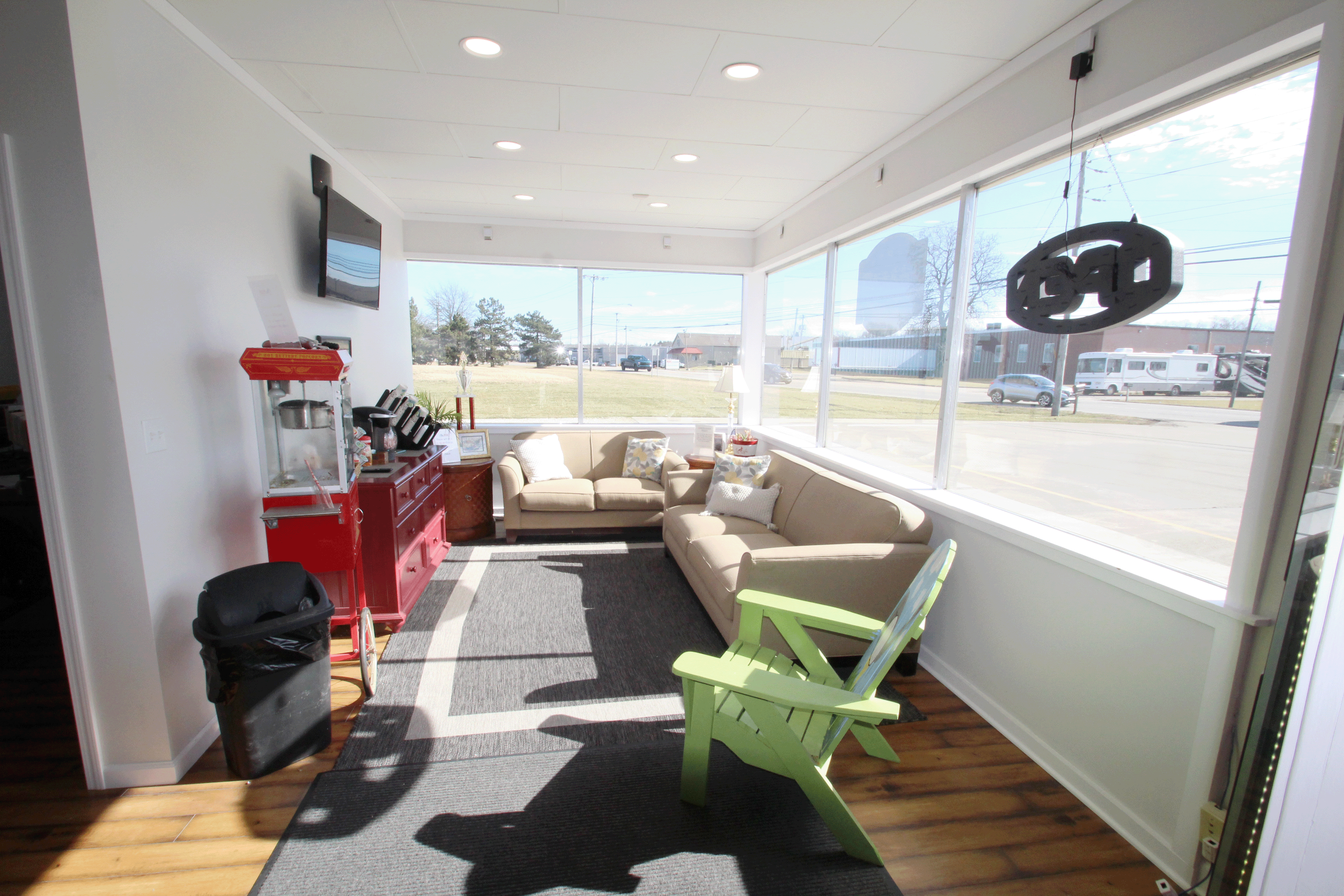 999 Lafayette Road, Medina, OH 44256