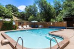 Town-N-Country Cottages 123 Crystal Park Road, Manitou Springs, CO 80829