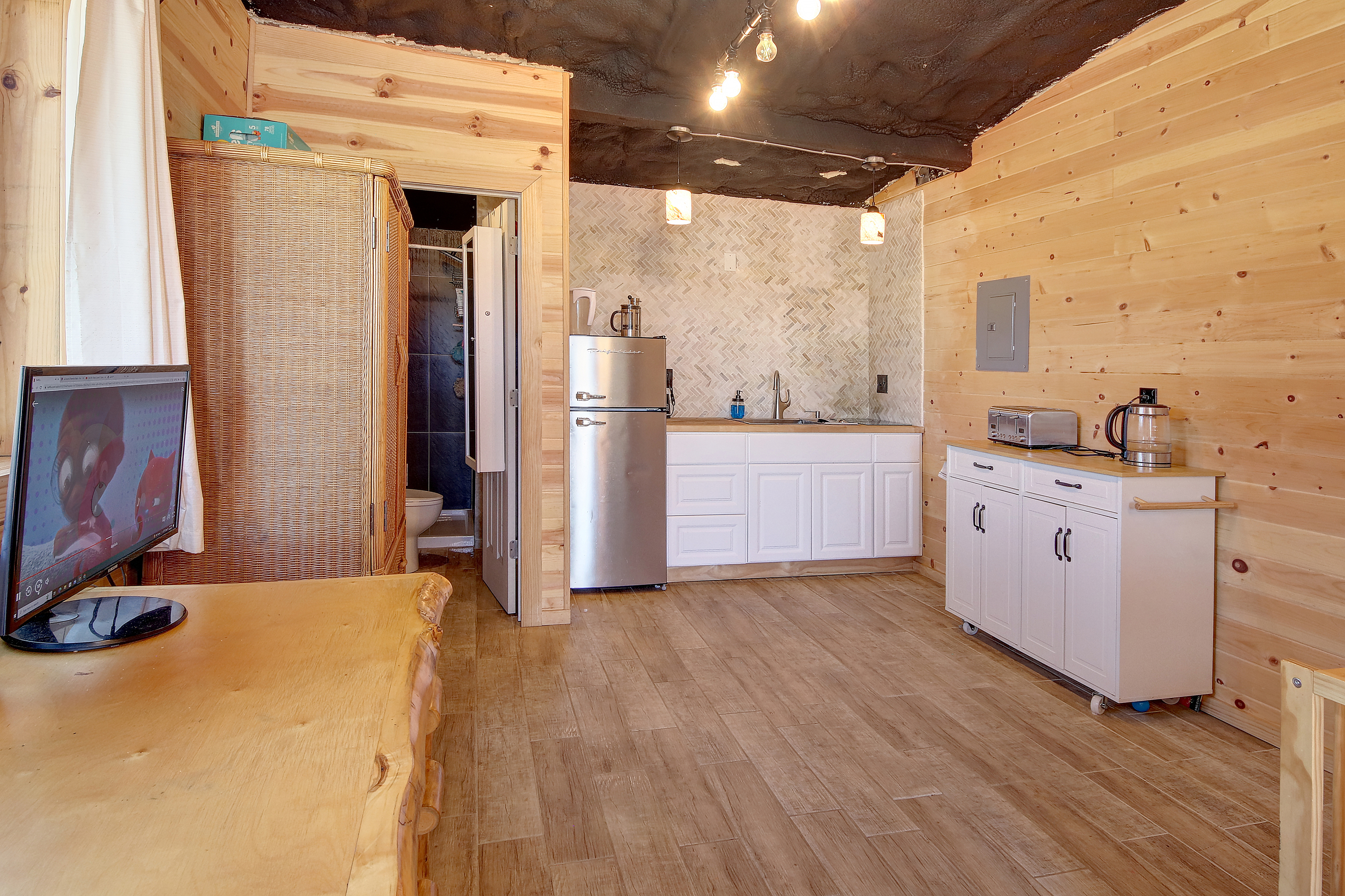 Retail Store Front for Sale Florissant, CO , 38 Costello Avenue, Florissant, CO 80816