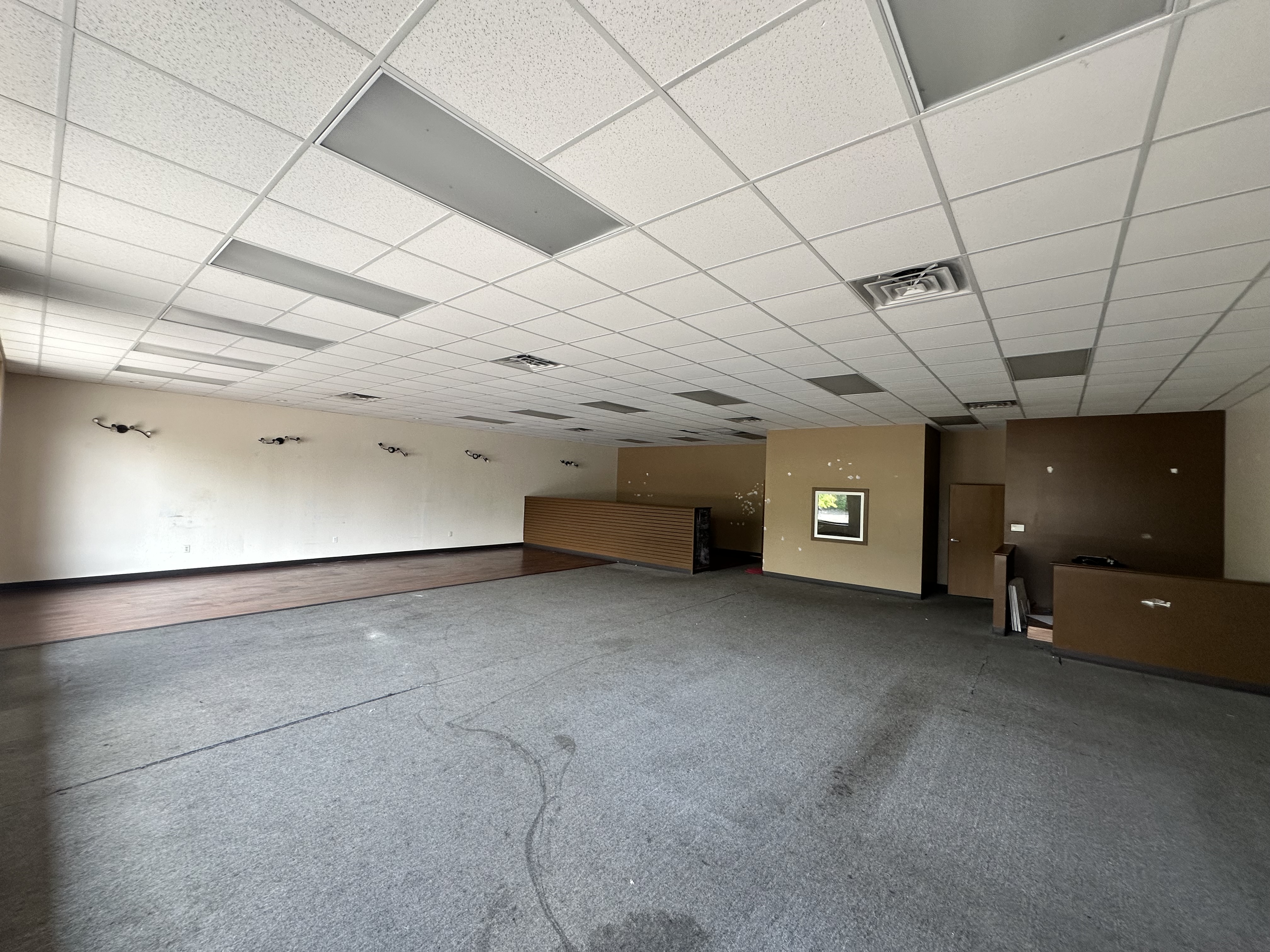 Retail Center in Holt, 2460 North Cedar Street, Holt, MI 48842