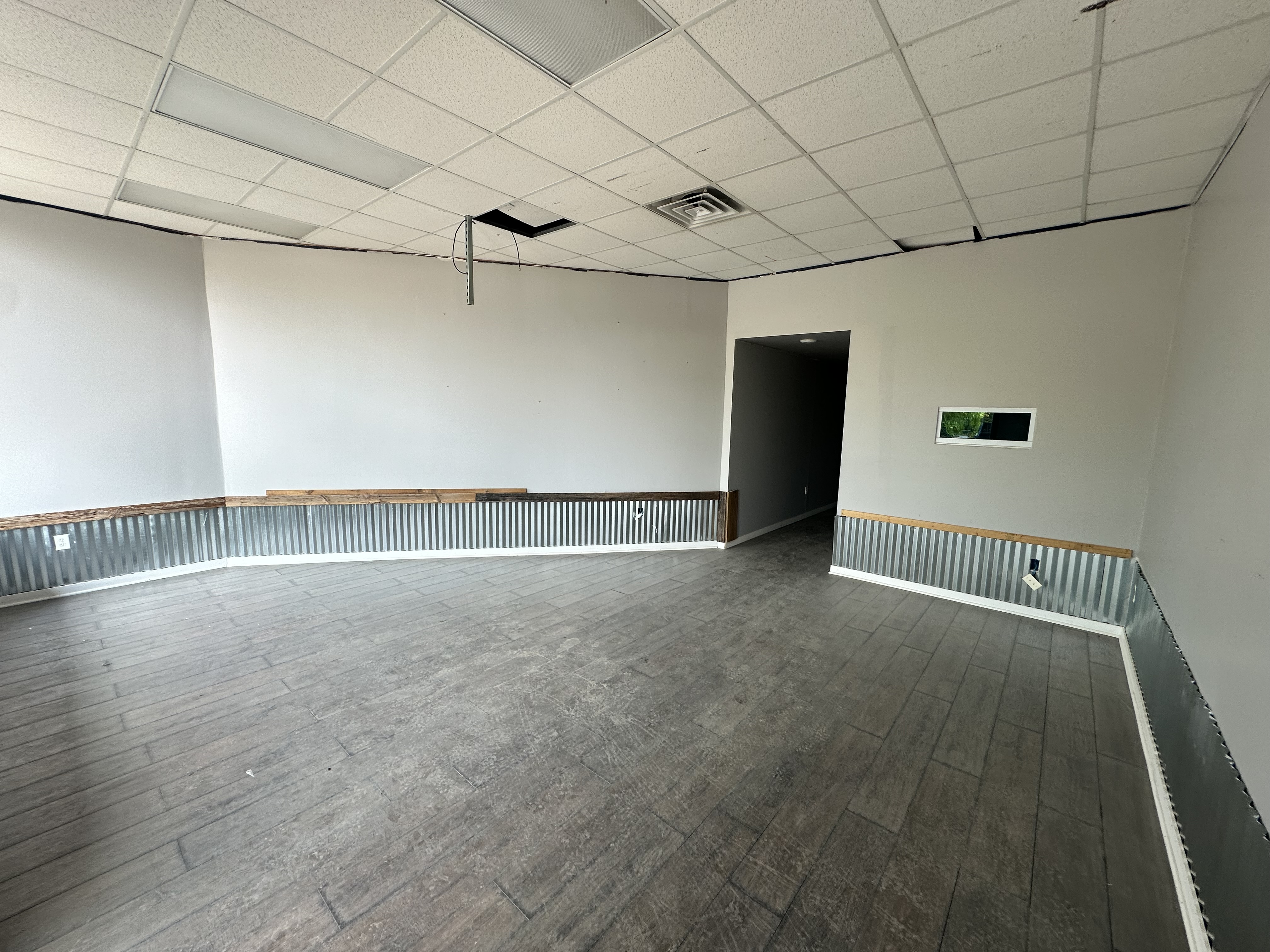 Retail Center in Holt, 2460 North Cedar Street, Holt, MI 48842