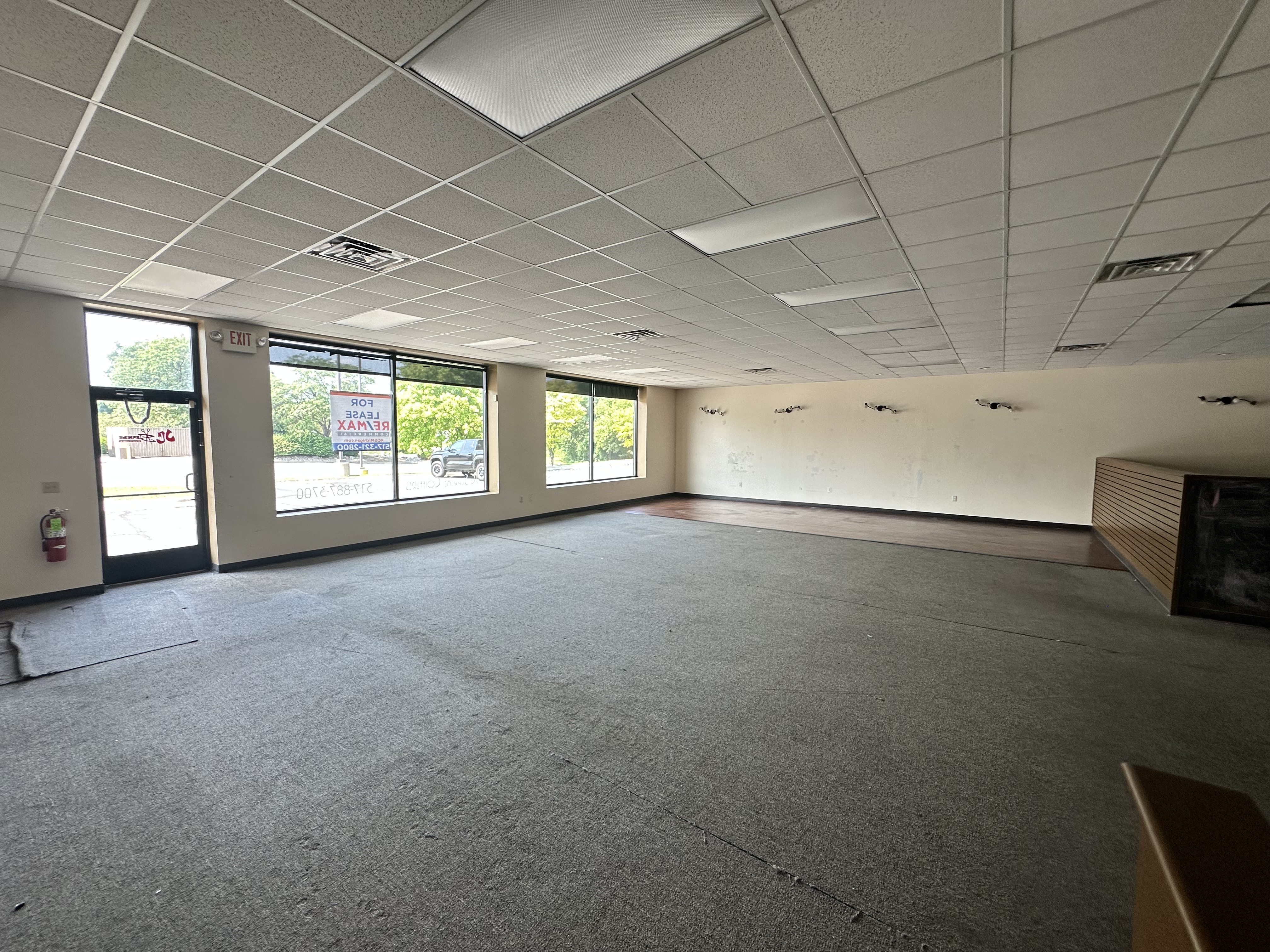 Retail Center in Holt, 2460 North Cedar Street, Holt, MI 48842