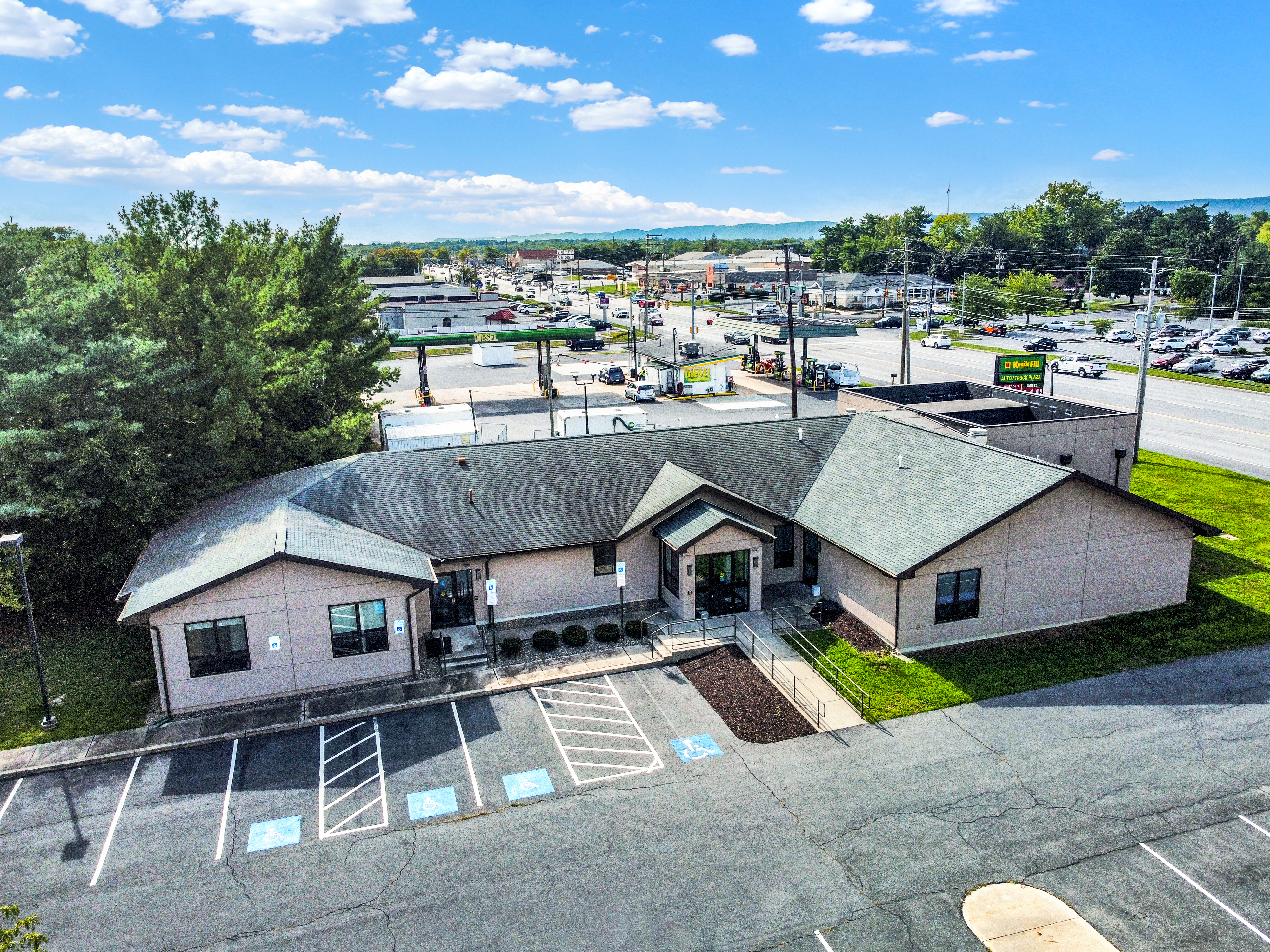 6475 Carlisle Pike