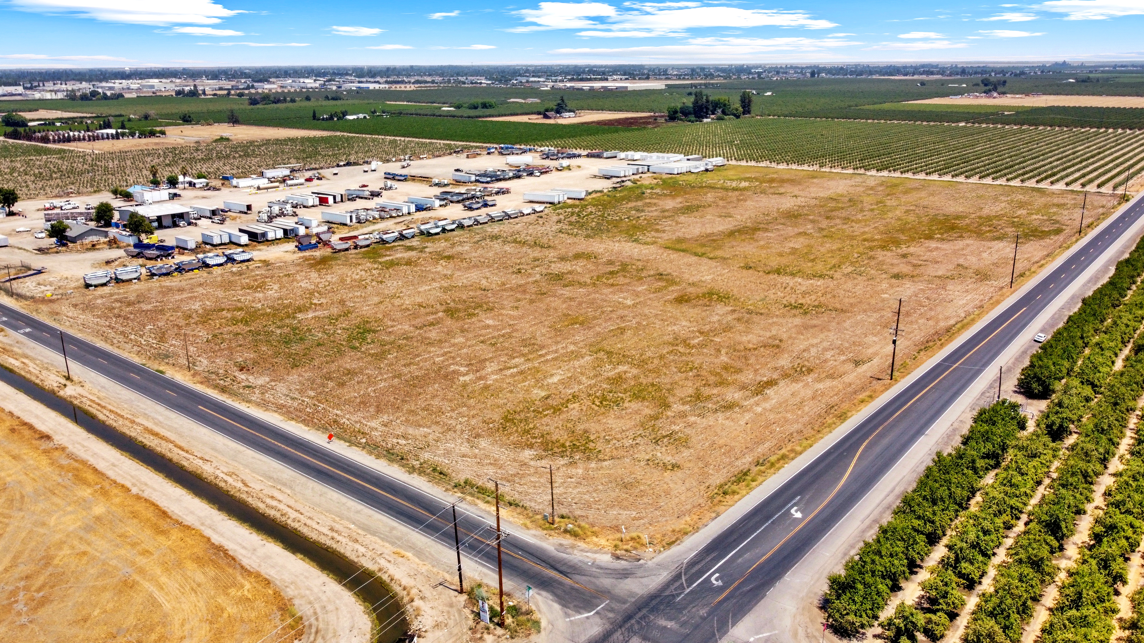 19.2 Vezina, CA 93637