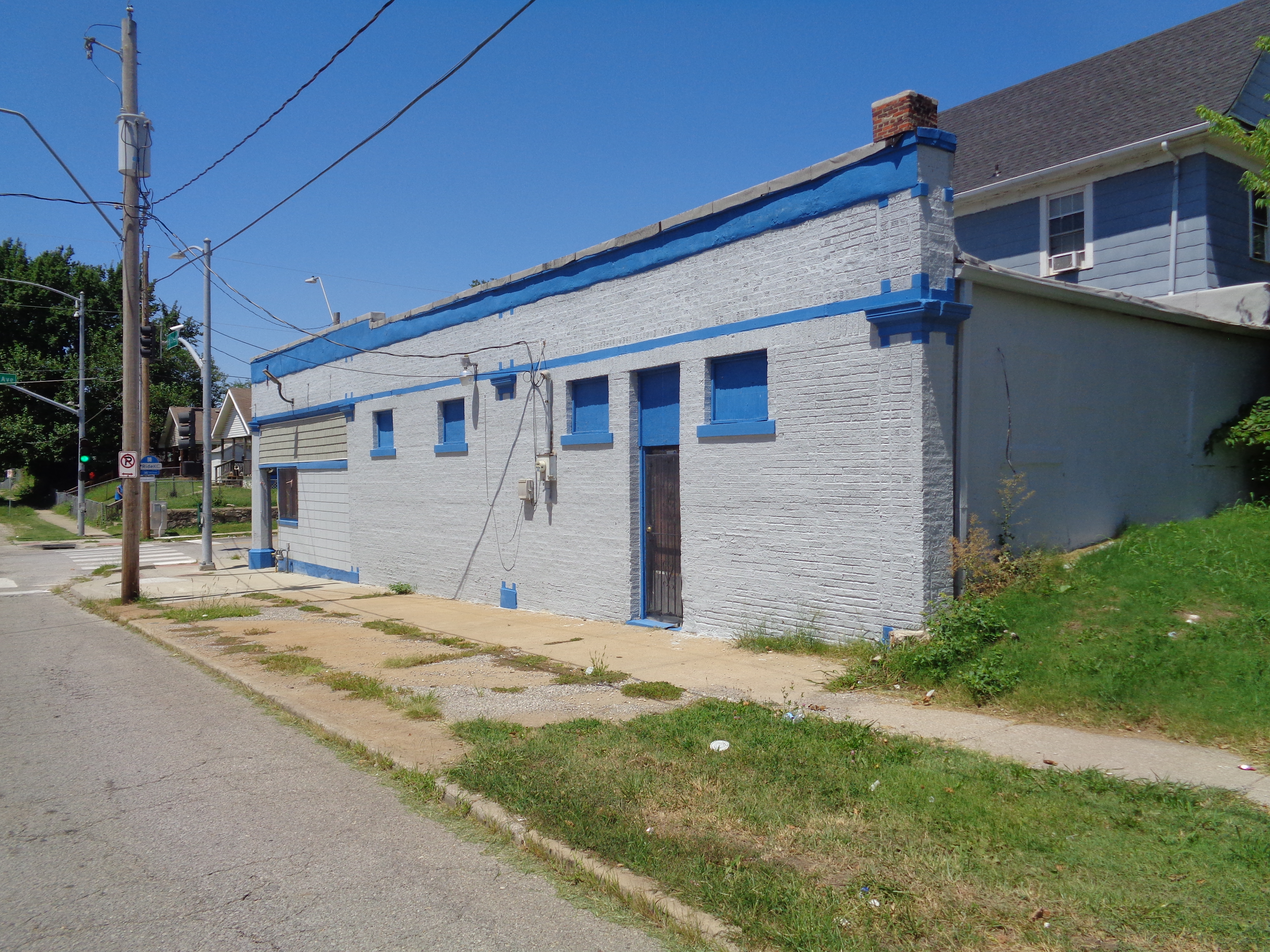 3445 Woodland Avenue, Kansas City, MO 64109