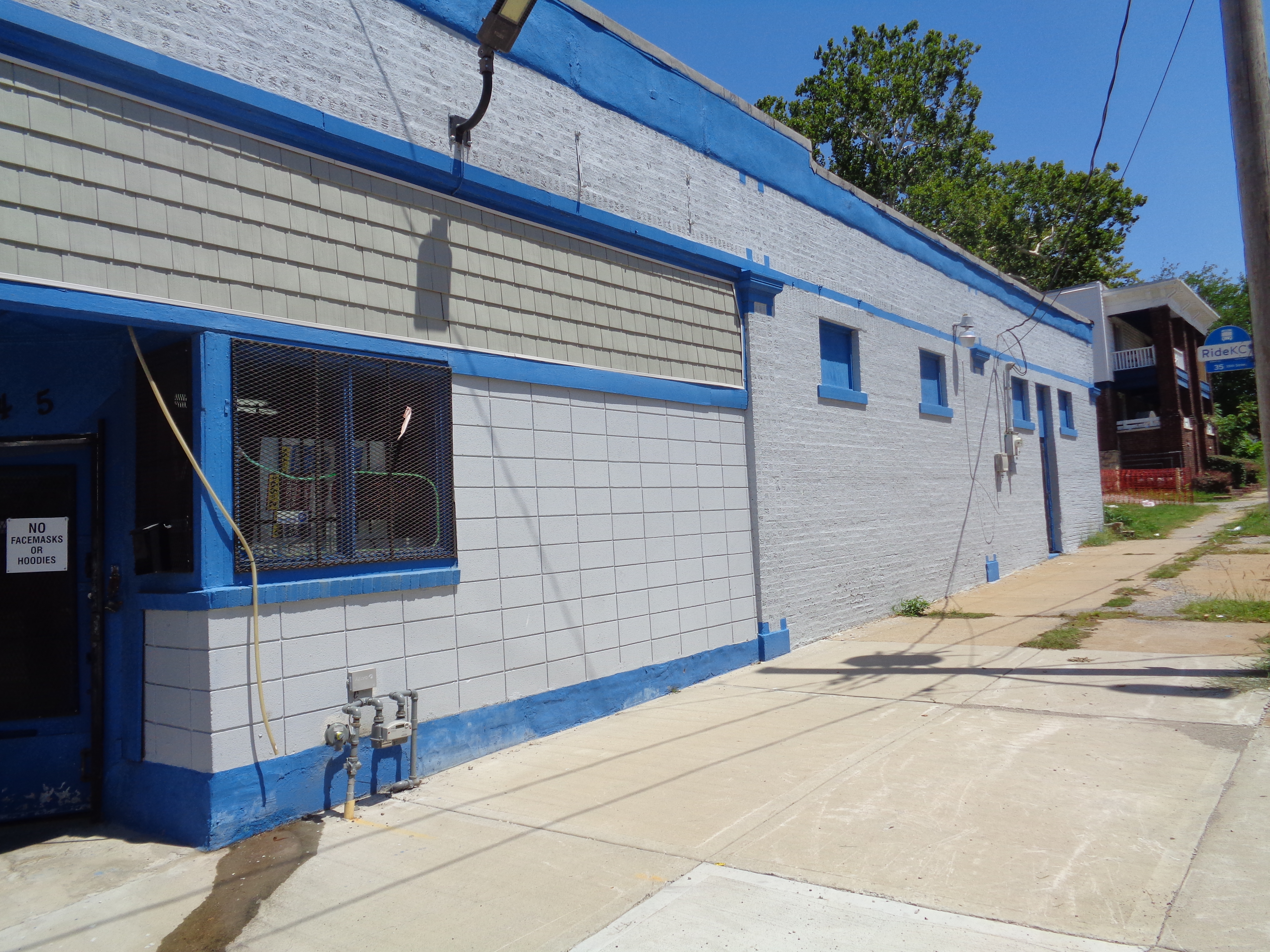 3445 Woodland Avenue, Kansas City, MO 64109