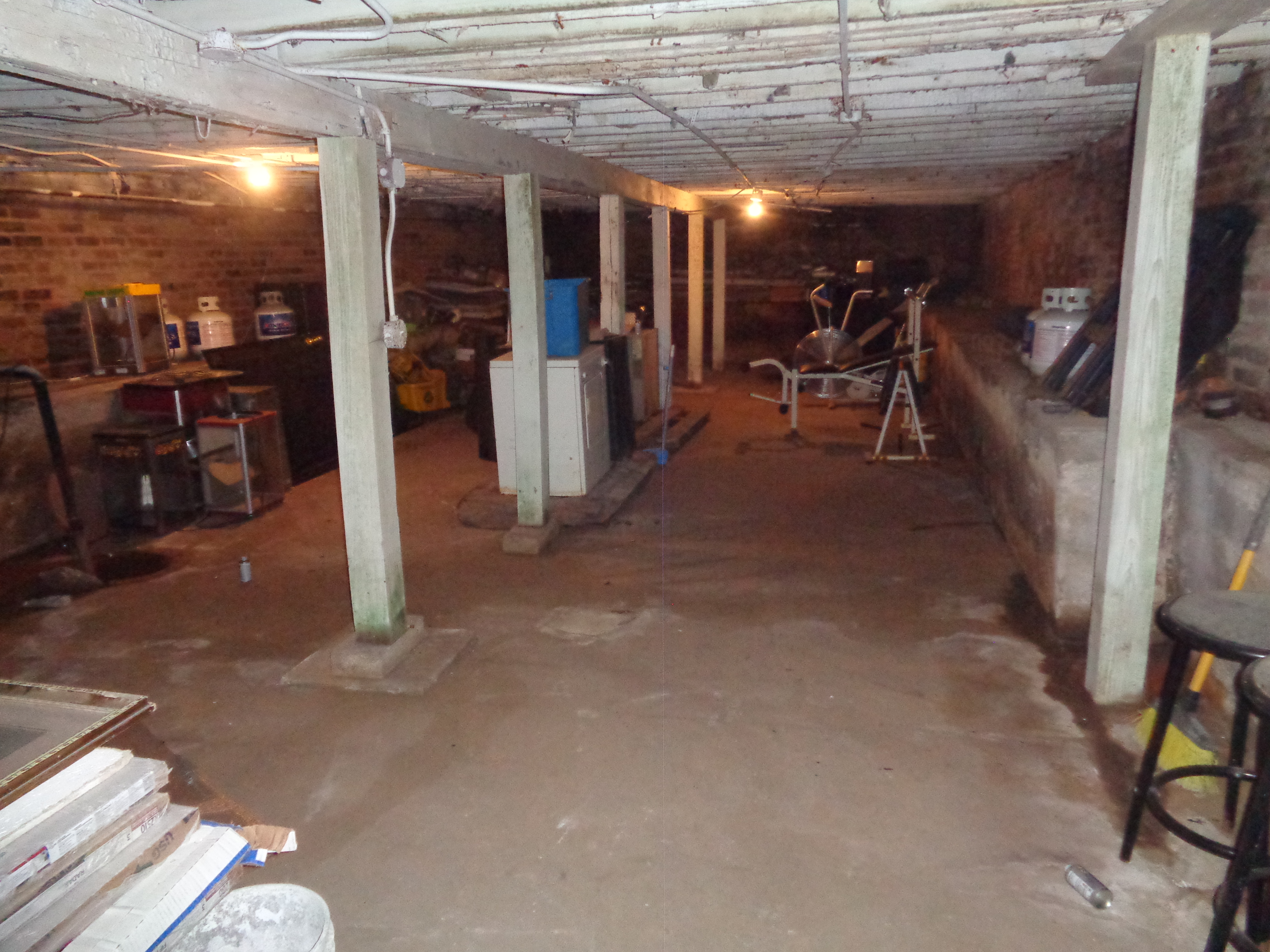 3445 Woodland Avenue, Kansas City, MO 64109