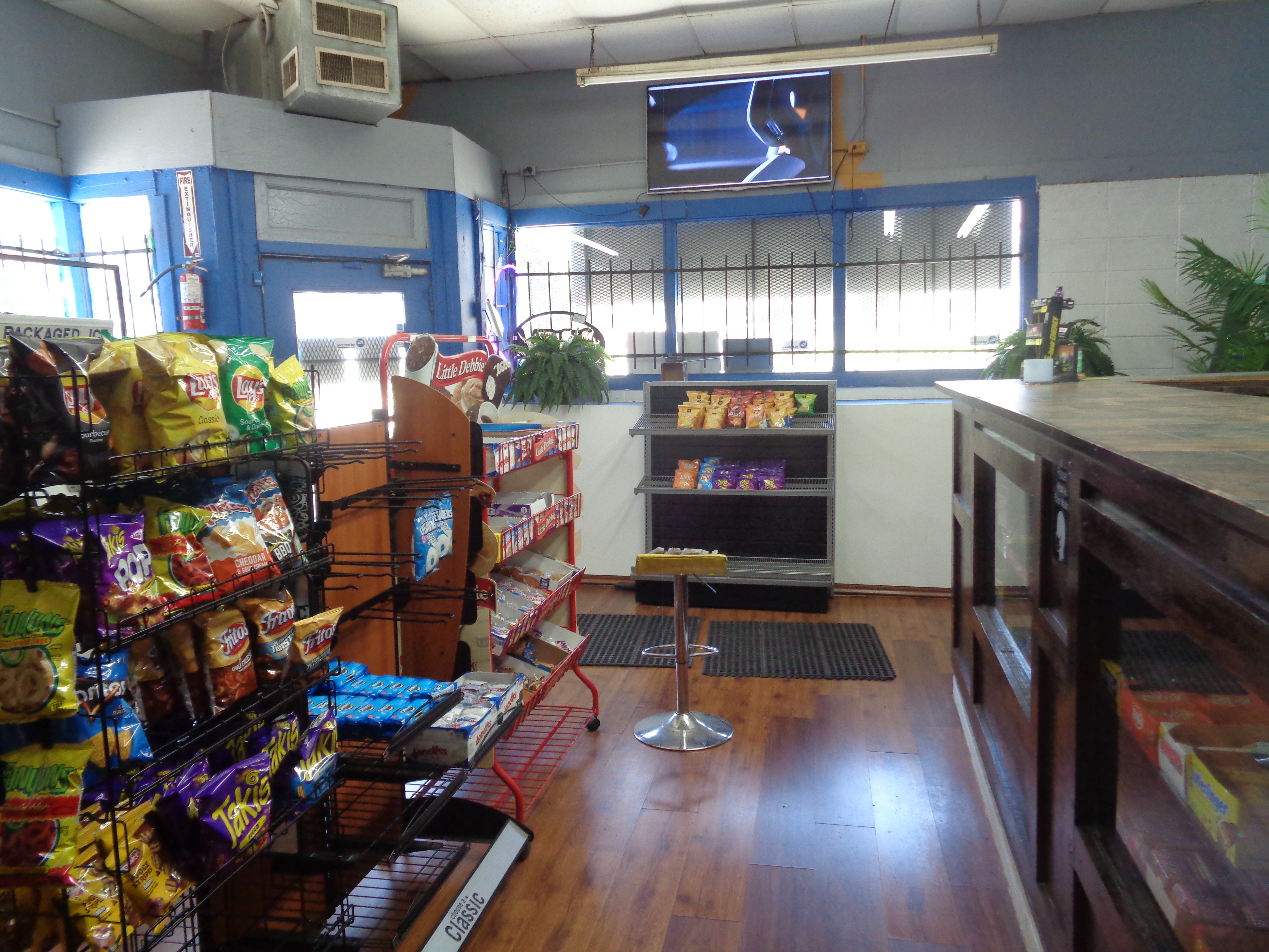 3445 Woodland Avenue, Kansas City, MO 64109