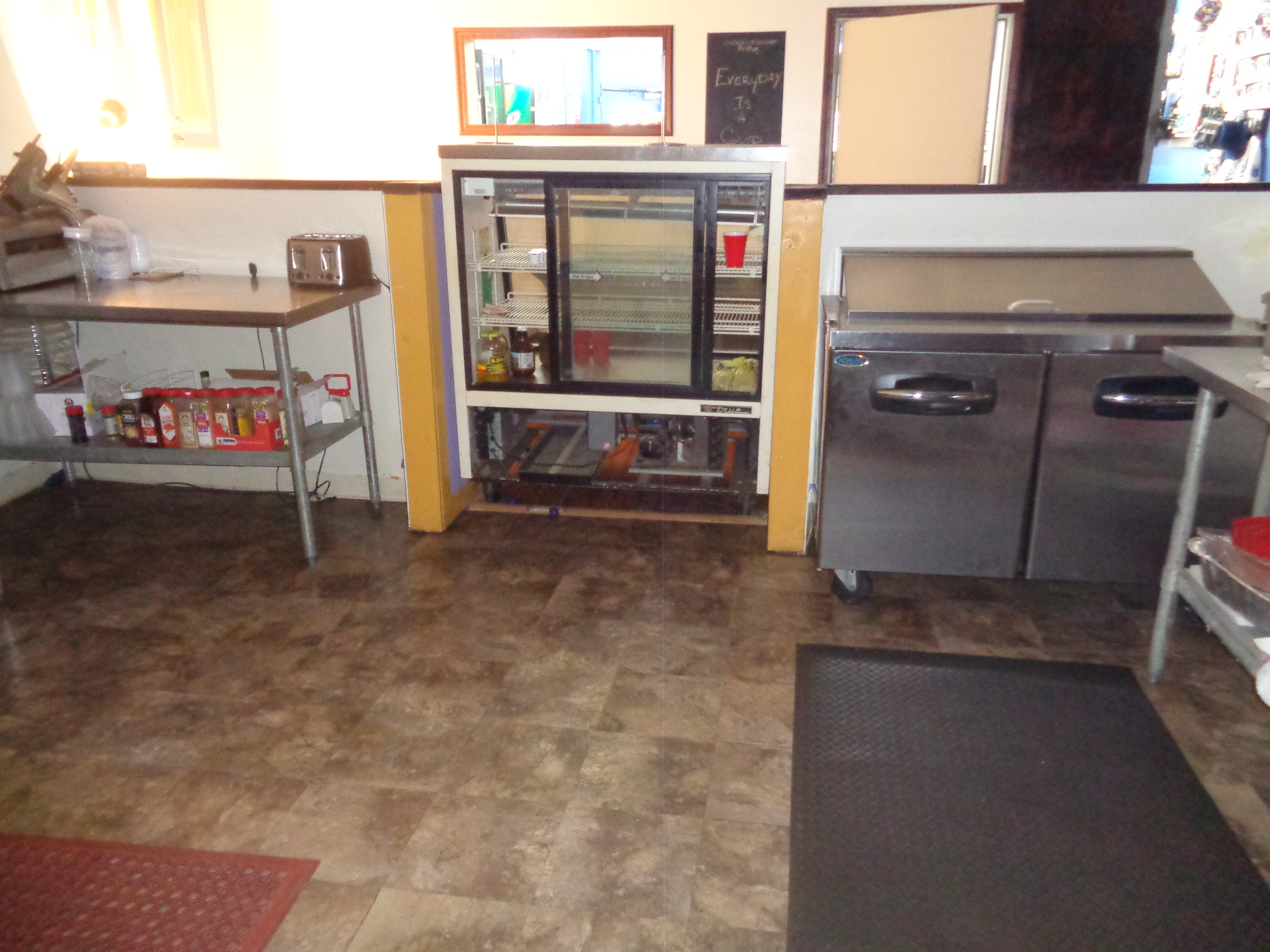 3445 Woodland Avenue, Kansas City, MO 64109