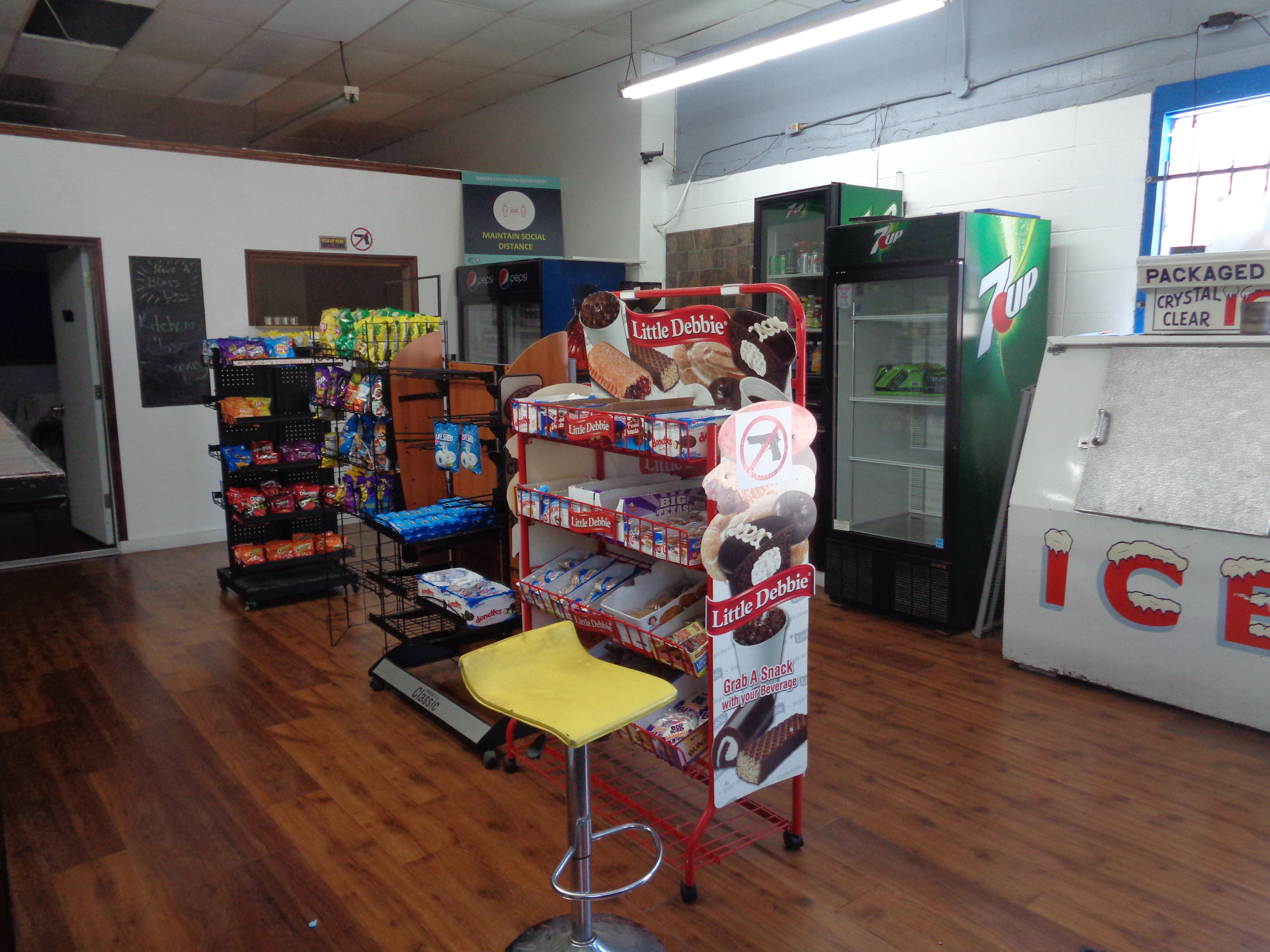 3445 Woodland Avenue, Kansas City, MO 64109