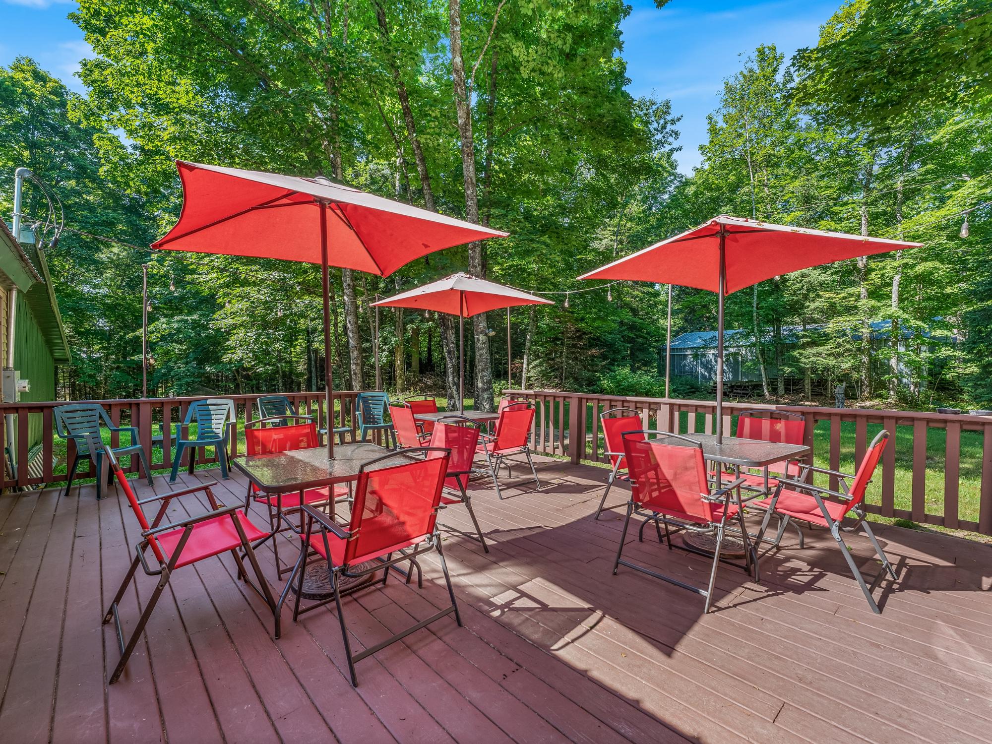 Twin Lake Pub, 3894 Twin Lake Road, Conover, WI 54519