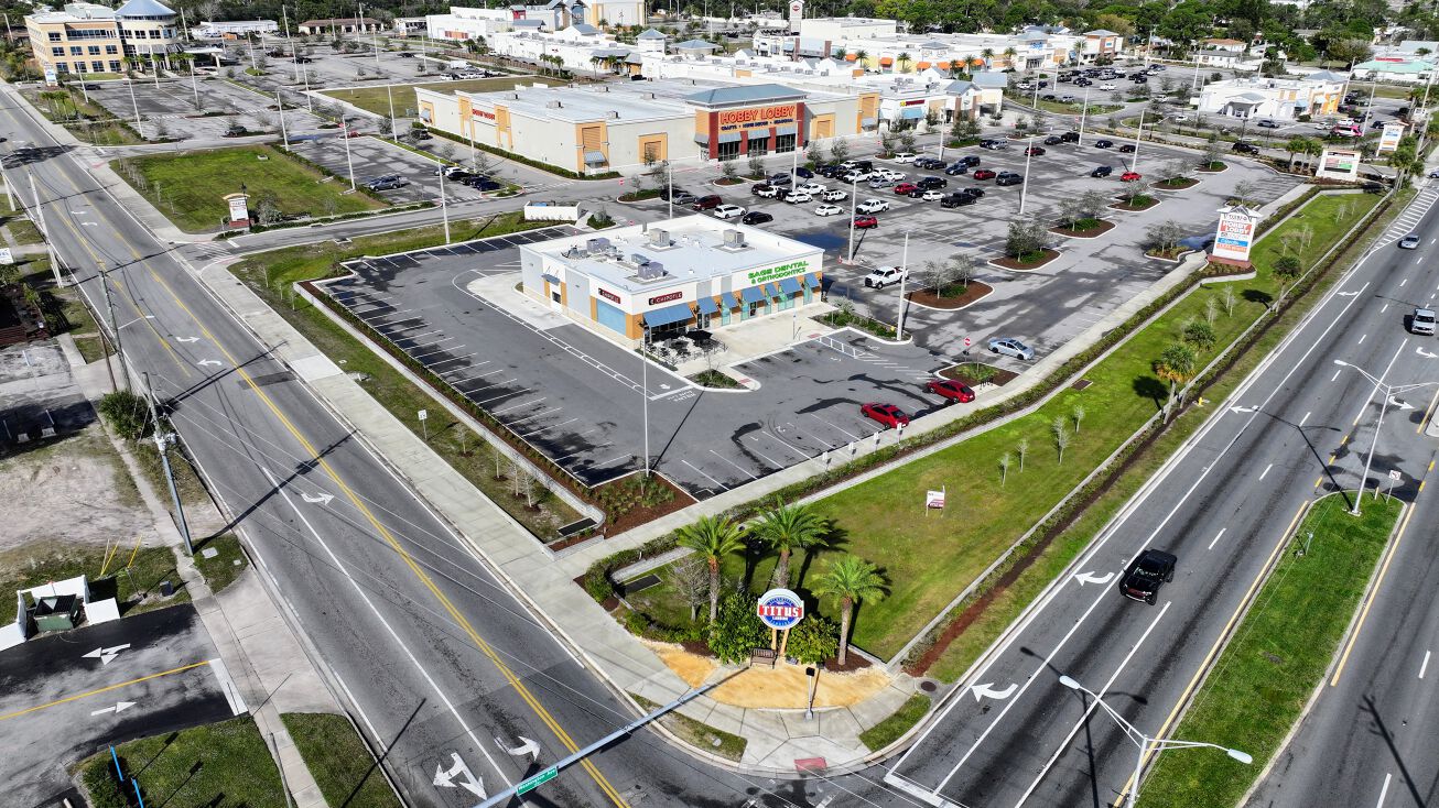 Titus Landing Outparcel | Chipotle and Sage Dental, 2560 South Washington Avenue, Titusville, FL 32780