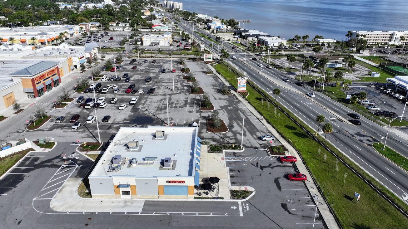 Titus Landing Outparcel | Chipotle and Sage Dental, 2560 South Washington Avenue, Titusville, FL 32780