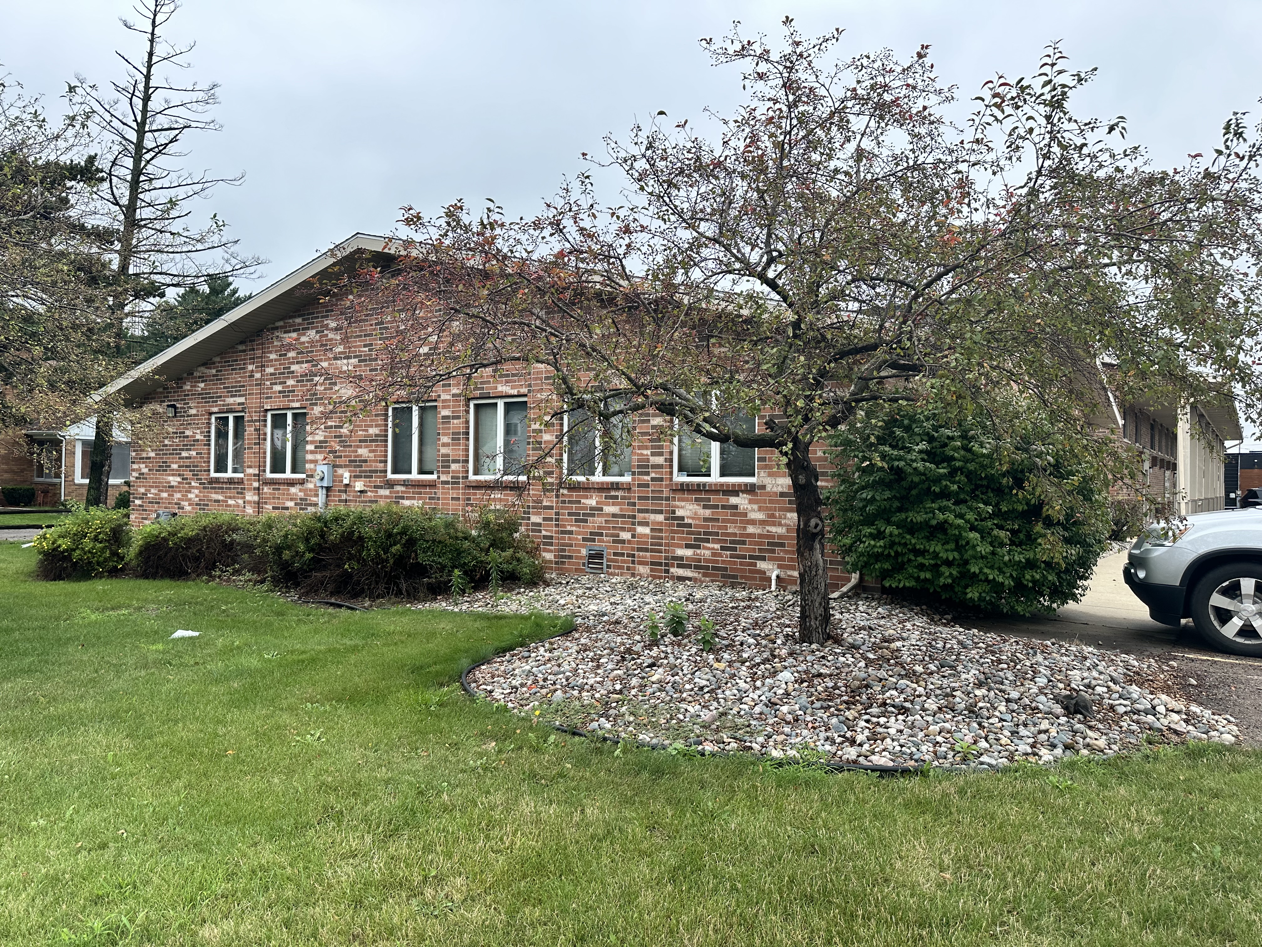 Professional Office Suite on West Saginaw near Lansing Mall, 4710 West Saginaw Highway, Lansing, MI 48917
