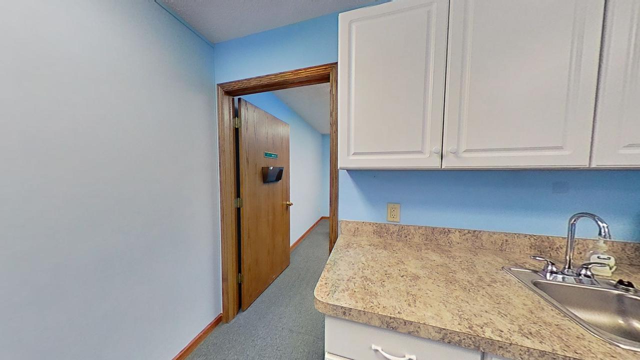 Professional Office Suite on West Saginaw near Lansing Mall, 4710 West Saginaw Highway, Lansing, MI 48917