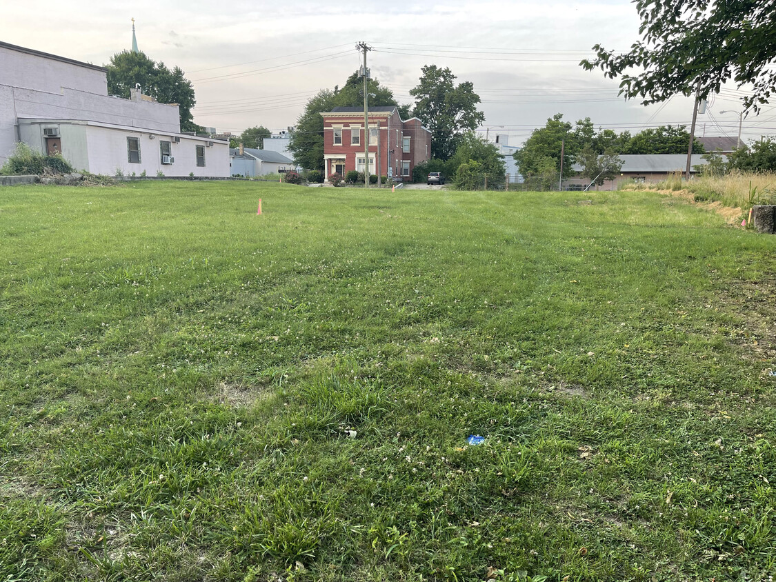 709 E Chestnut St, 709 East Chestnut Street, Louisville, KY 40202