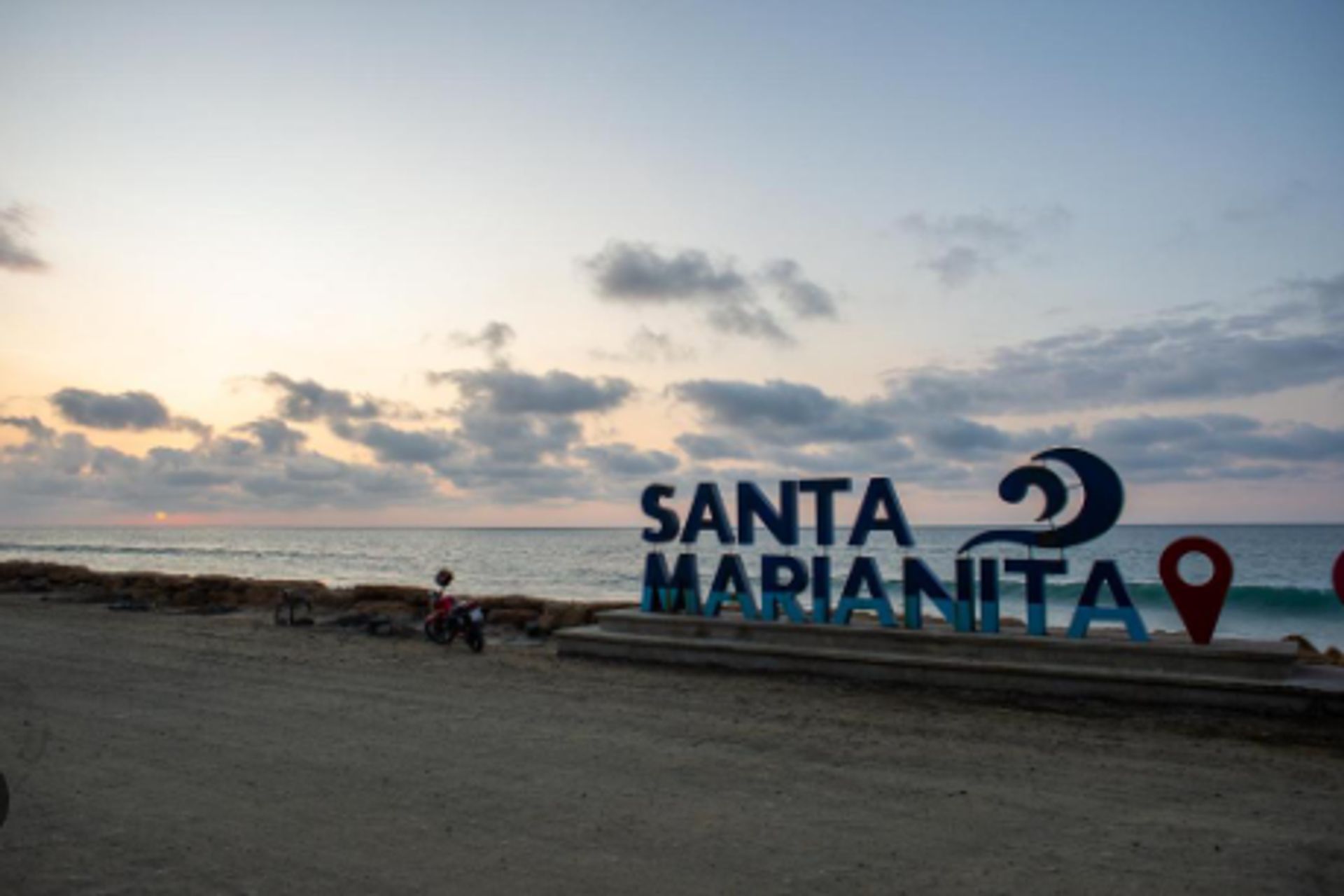MACROLOTE SANTAMARIANITA, MANTA-ECUADOR 