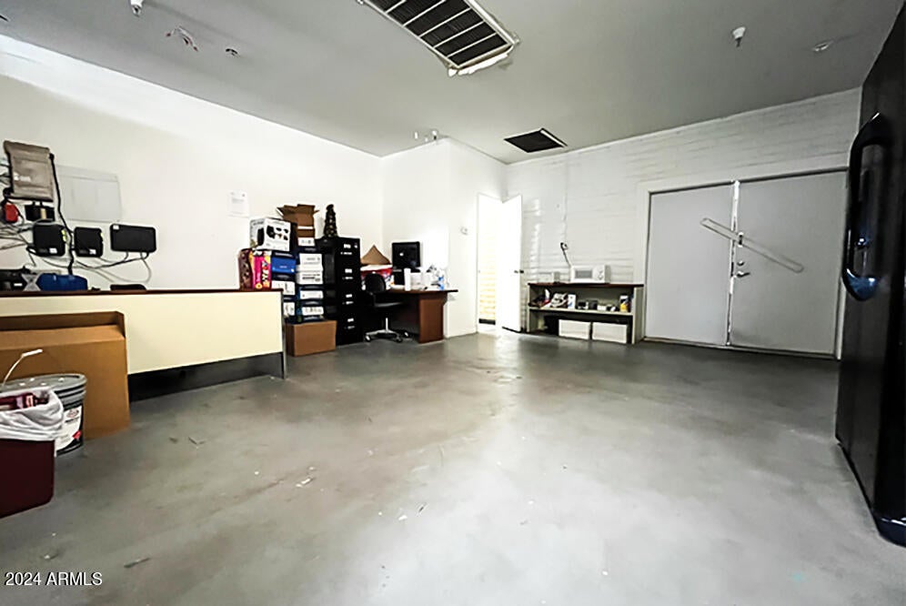 9501 W Peoria Ave Lease, 9501 West Peoria Avenue, Peoria, AZ 85345