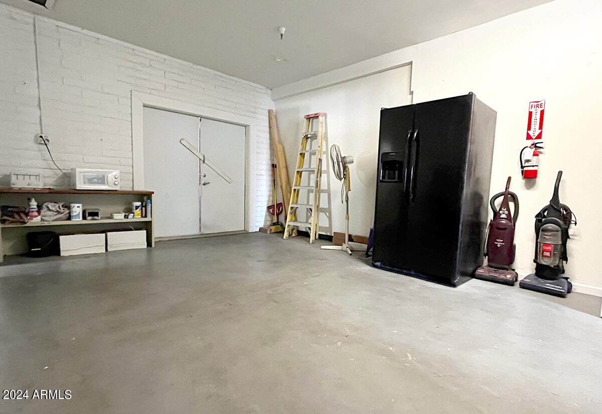 9501 W Peoria Ave Lease, 9501 West Peoria Avenue, Peoria, AZ 85345
