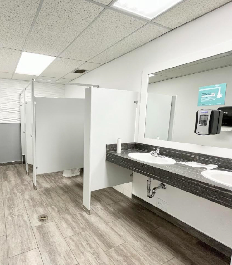 High Exposure Second Floor Office Space, 5405 99 Street Northwest, Edmonton, AB T6E 0A9, Canada