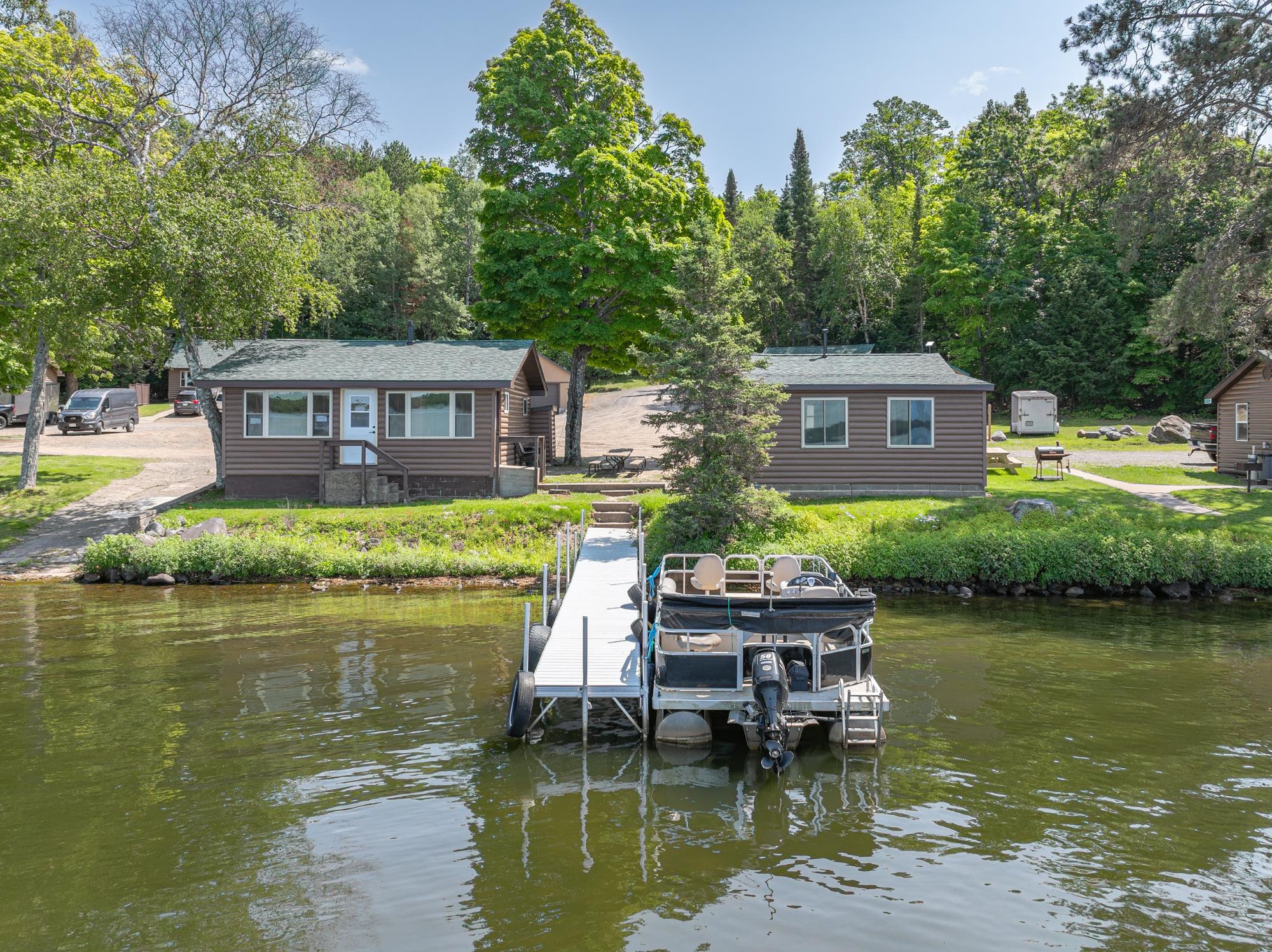 Phelps Hillside Resort LLC, 5724 Hillside Resort Trl, Phelps, WI 54554