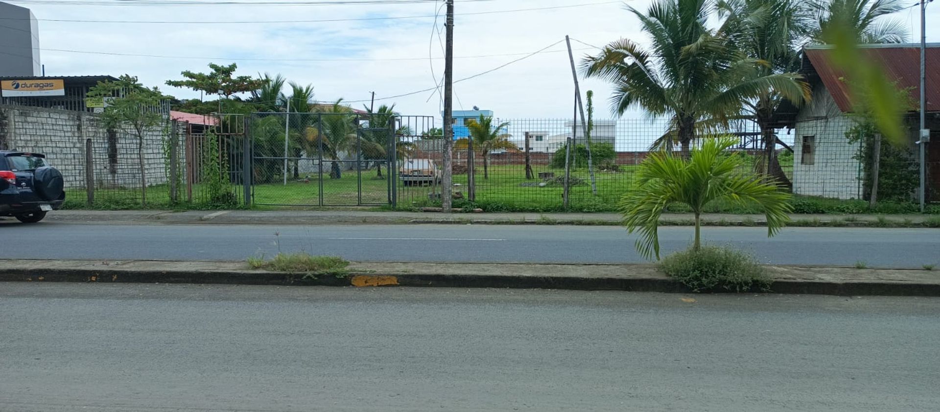 VENTA DE TERRENO EN ECUADOR/MANABI/PEDERNALES