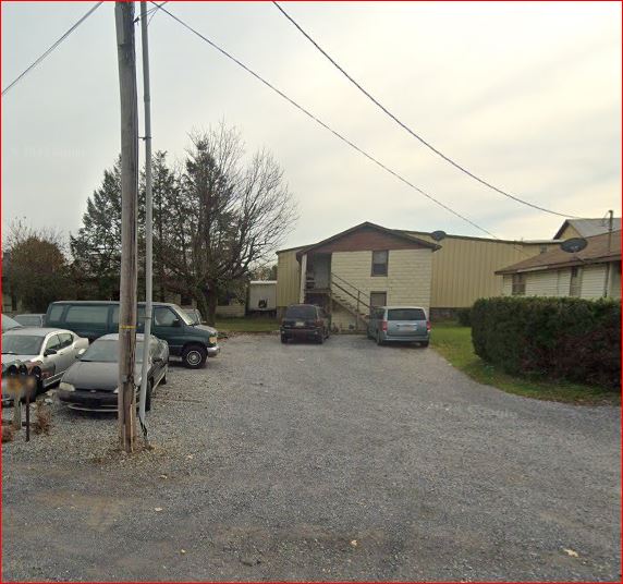 1108 E OLD CUMBERLAND ST - Duplex - Garage - FG