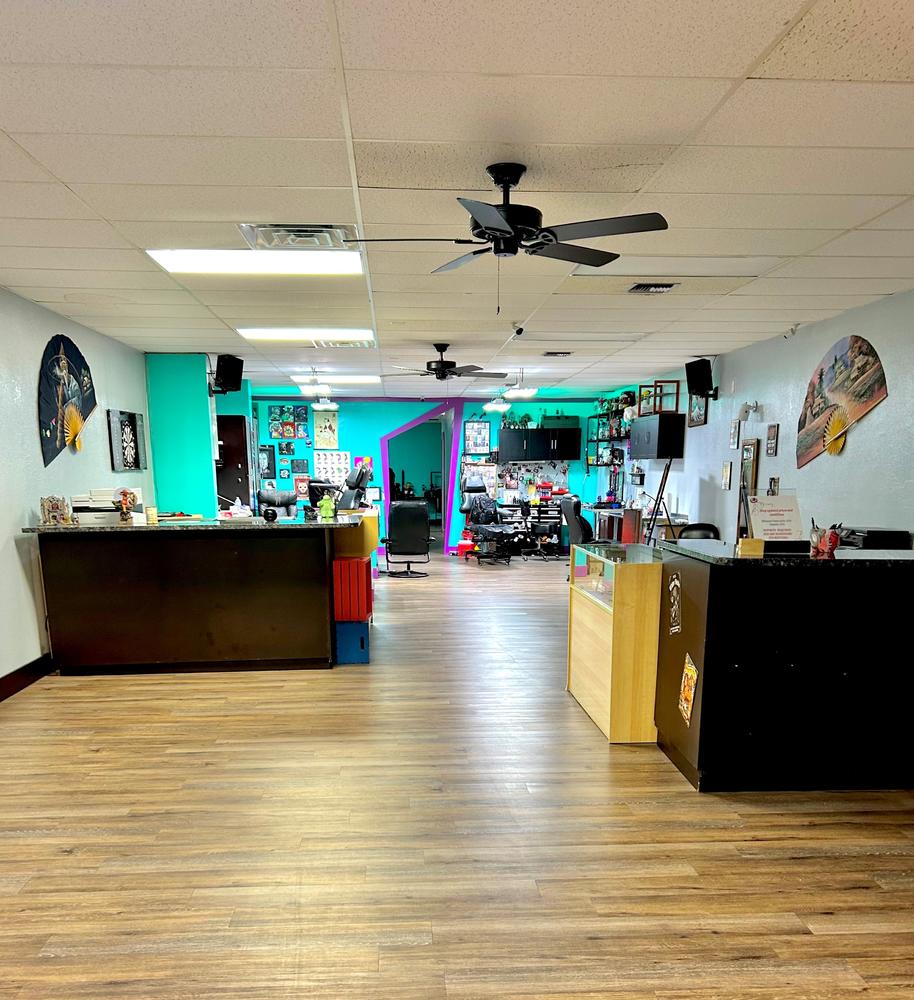 For Sale | Retail Condo Unit | Cape Coral, FL, 1404 Del Prado Boulevard S., Cape Coral, FL 33990
