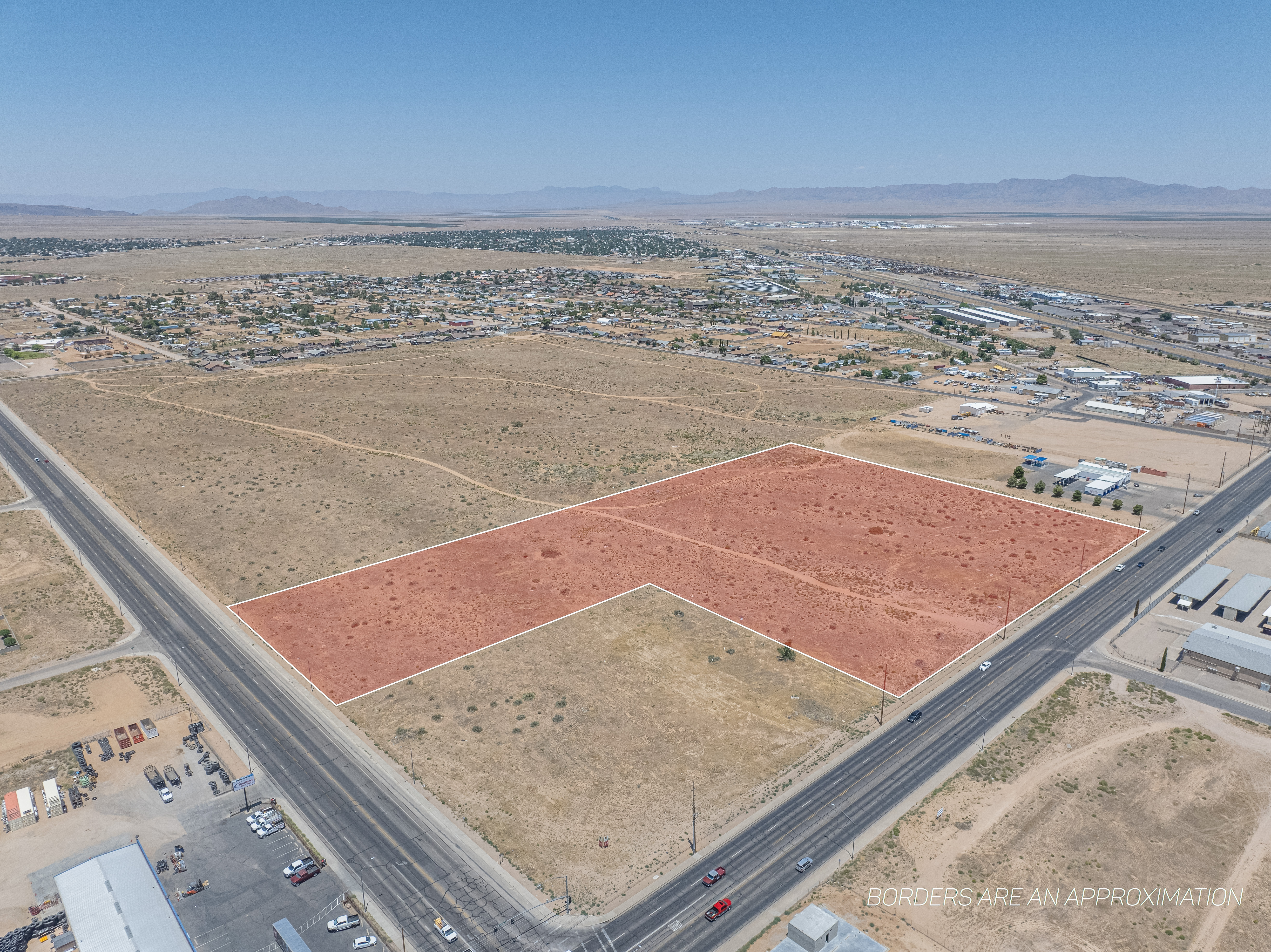 Bank & Airway , North Bank Street, Kingman, AZ 86409