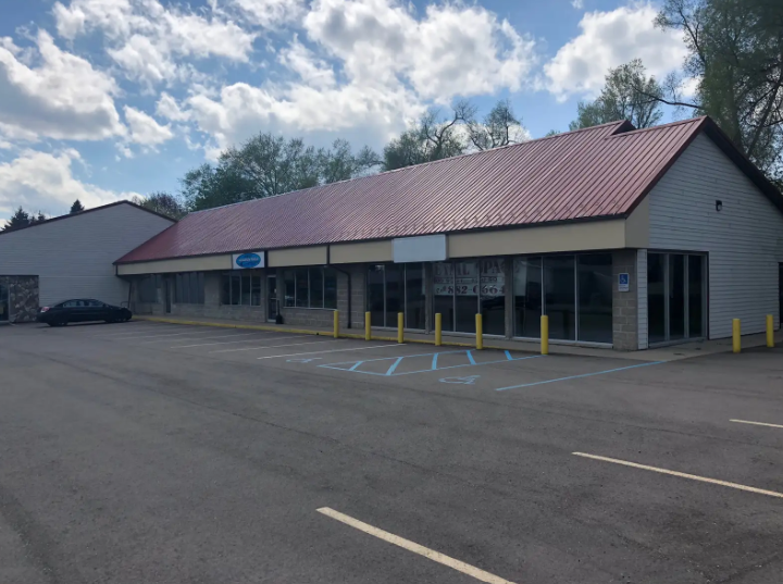 New White Boxed Retail Suite Lease, 6070 South Martin Luther King Junior Boulevard, Lansing, MI 48911