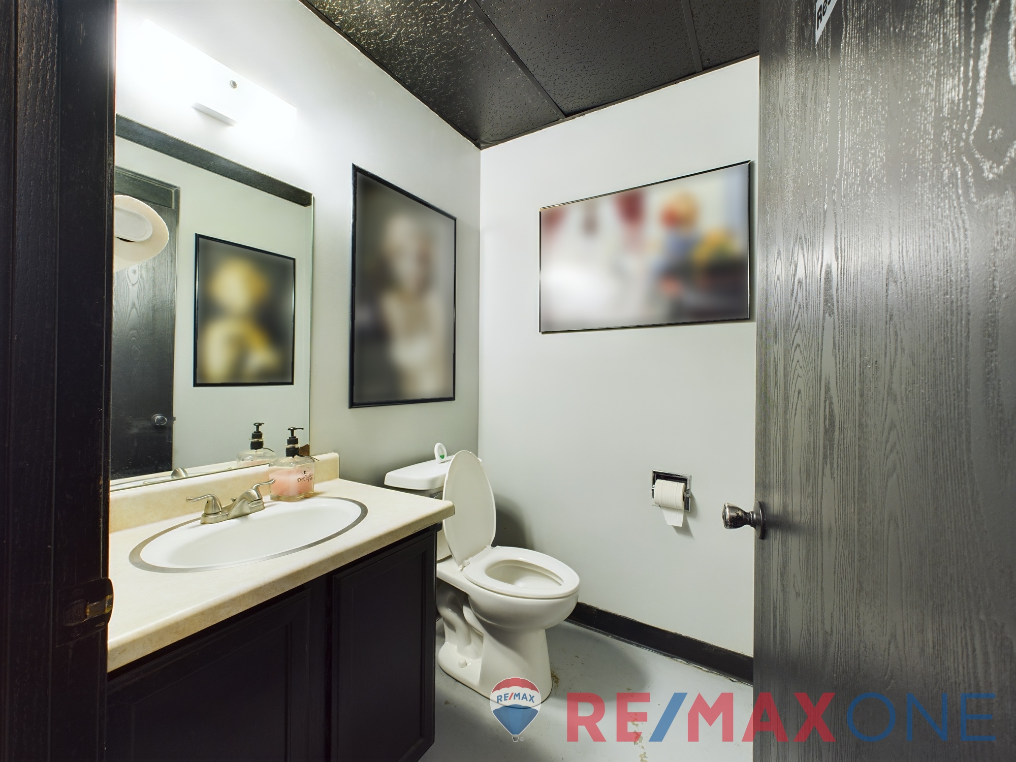 1502 E. Harding Ave, 1502 East Harding Avenue, Garden City, KS 67846