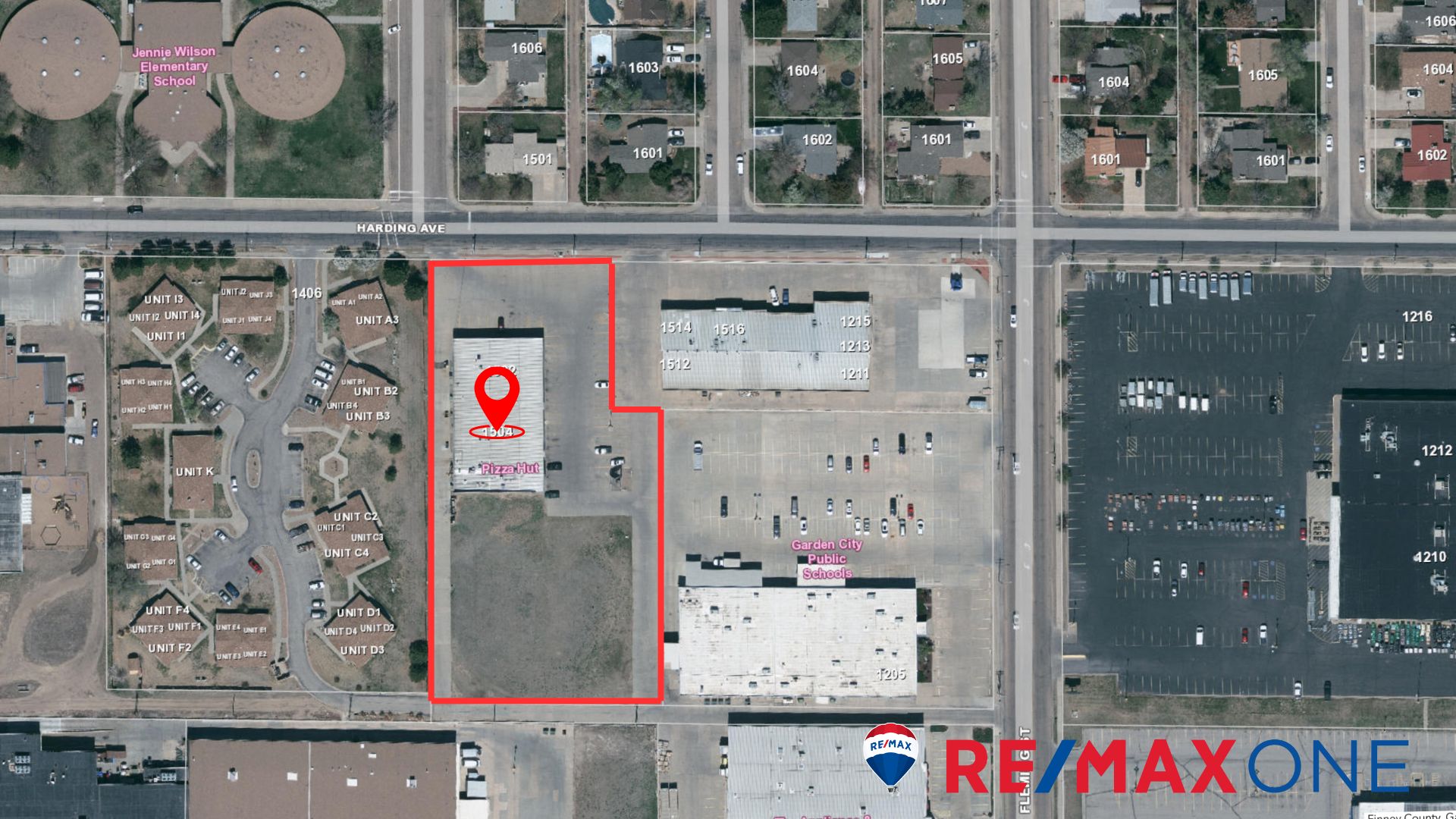 1502 E. Harding Ave, 1502 East Harding Avenue, Garden City, KS 67846
