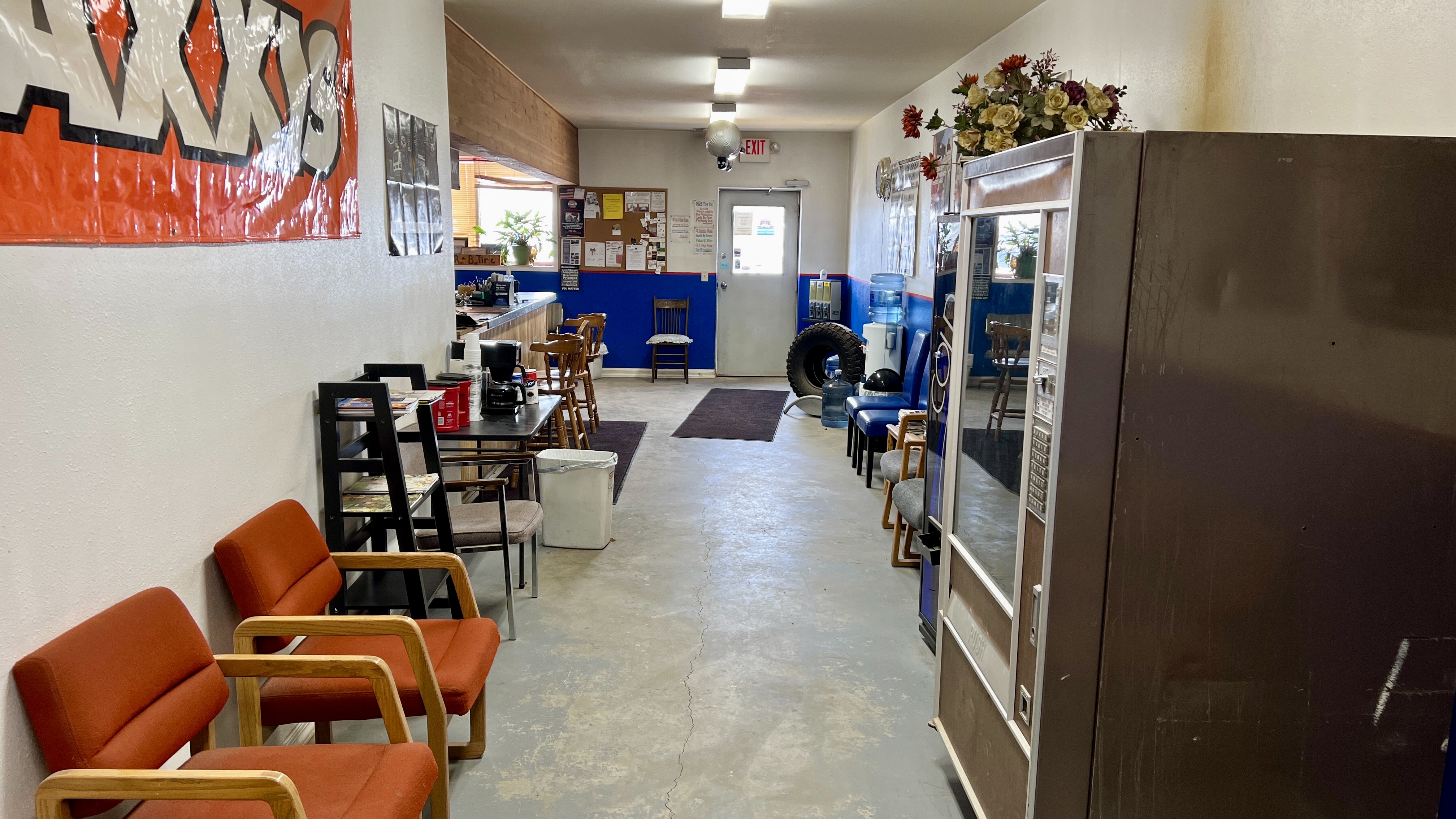 Tire Shop/ Warehouse for Sale, 1213 East Elkhorn Drive, Wright, WY 82732