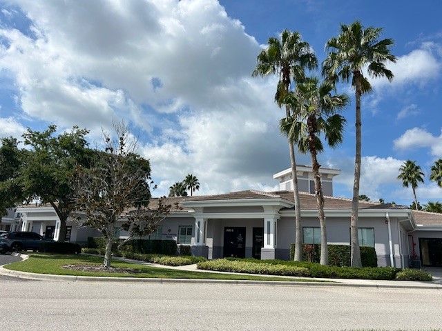 6997 Professional Pkwy, Sarasota, FL