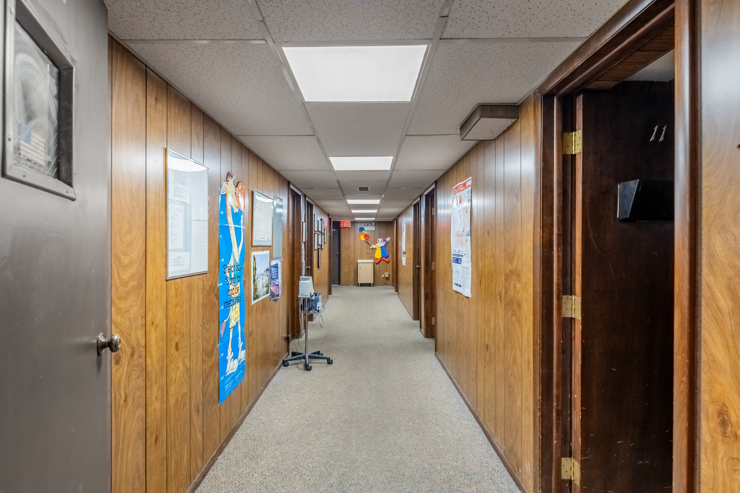 5601 N. Victoria, 5601 Victoria Drive, Oak Forest, IL 60452