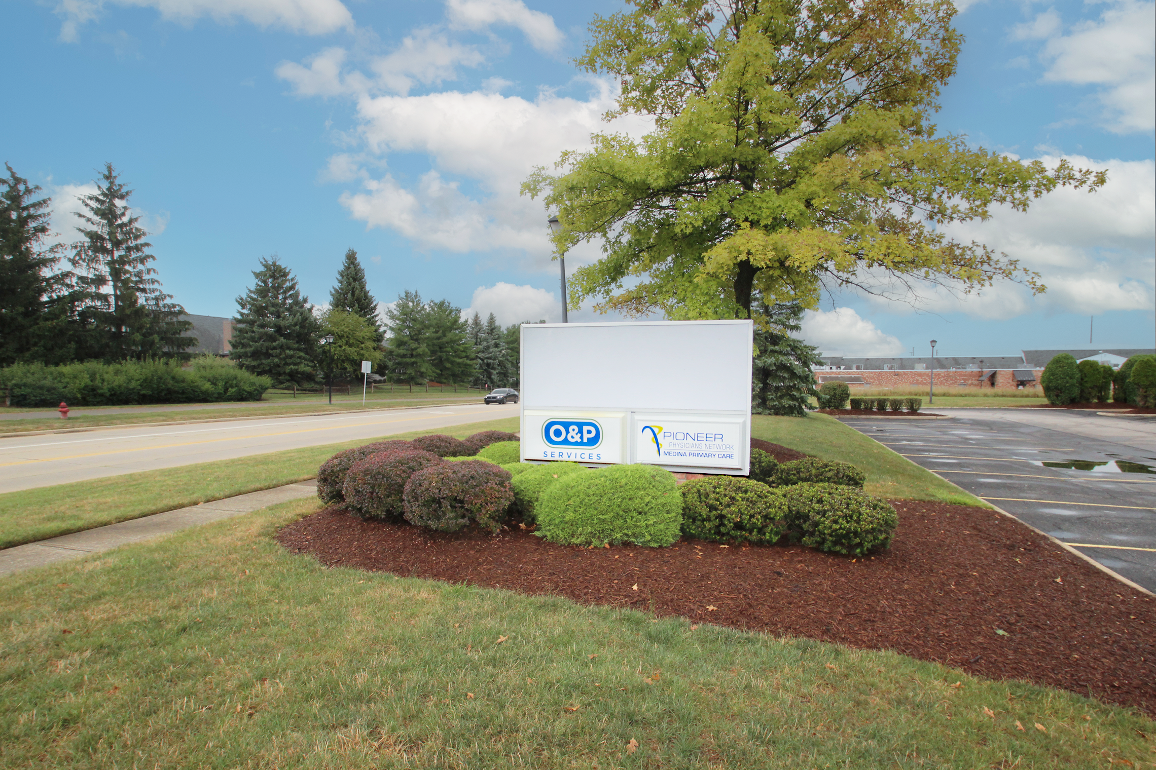 285 East Reagan Parkway, Medina, OH 44256