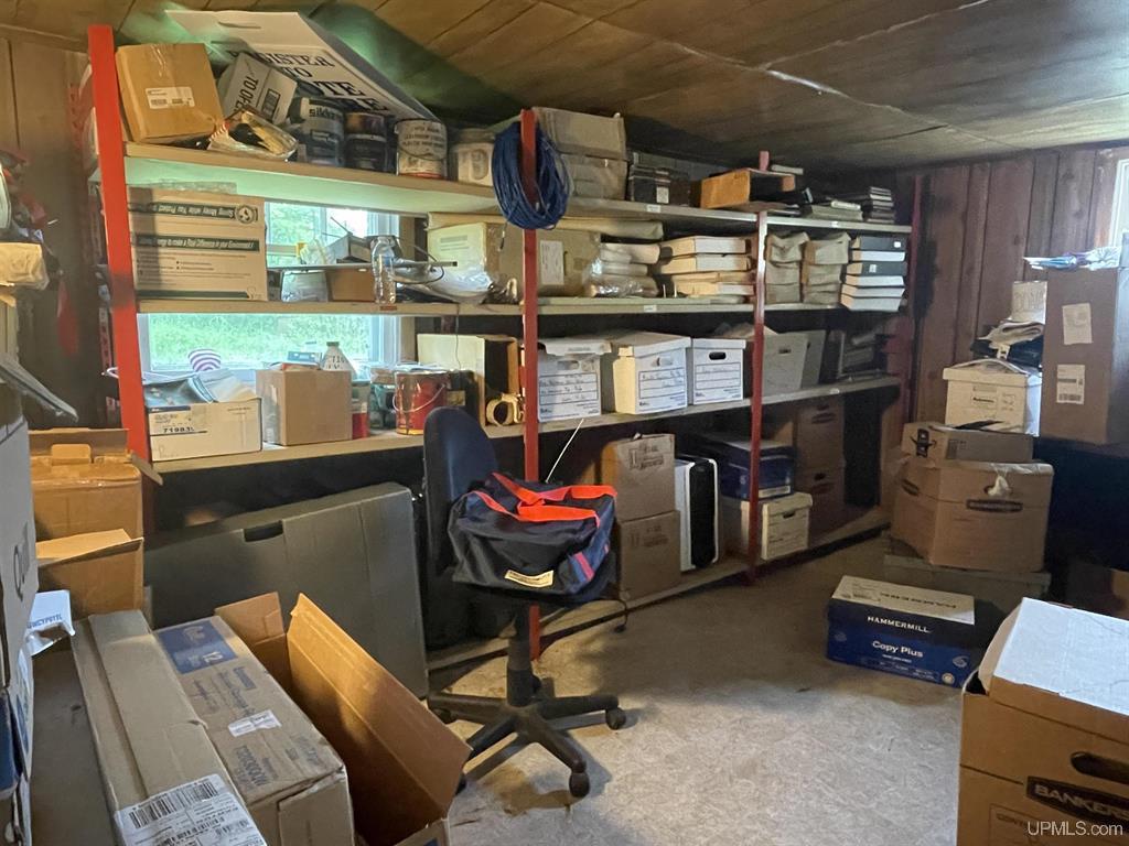 5317 US 41 W, 5317 U.S. 41, Champion, MI 49814