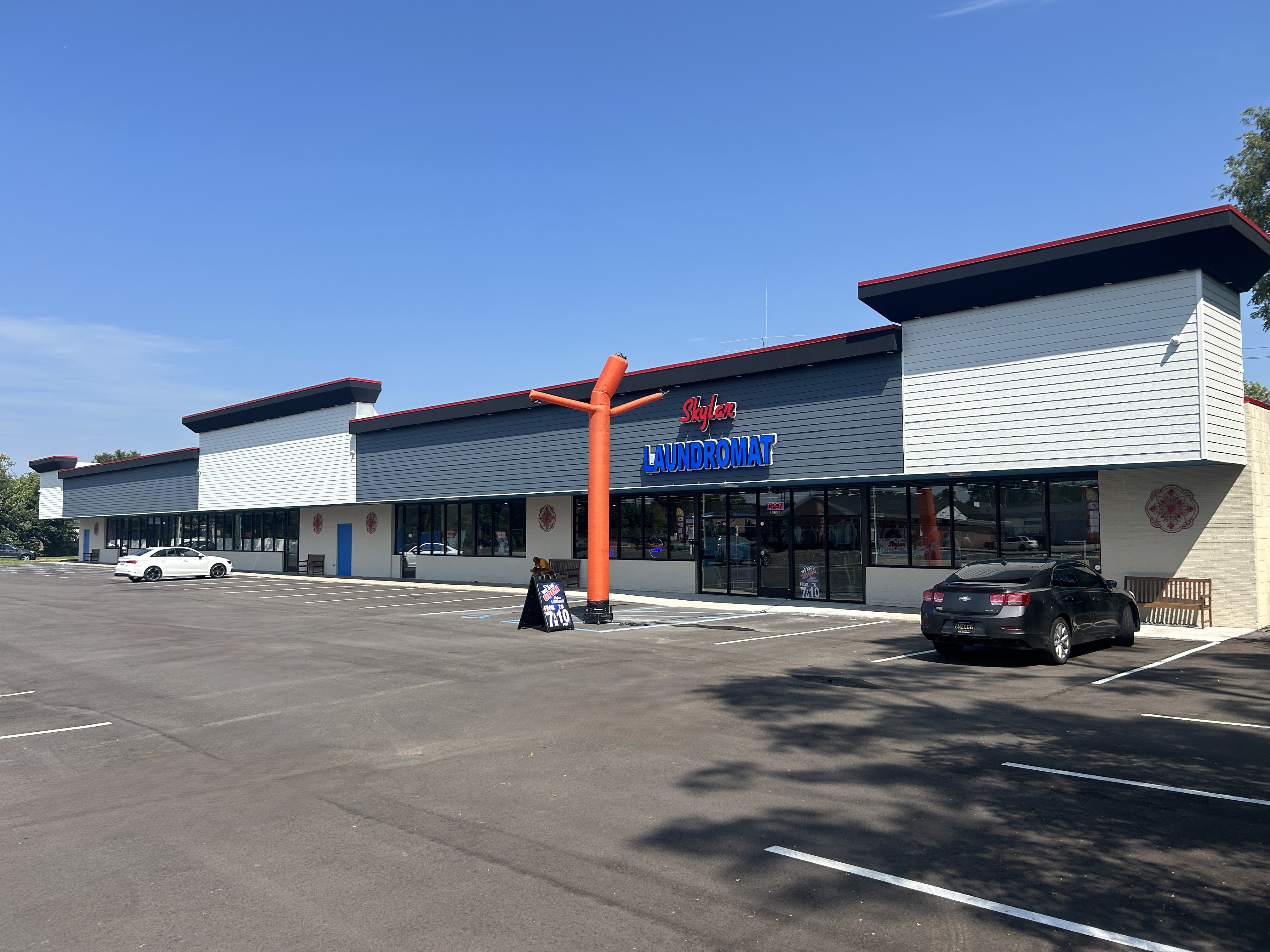 29265-29305 Cherry Hill Road, Inkster - Inkster Plaza