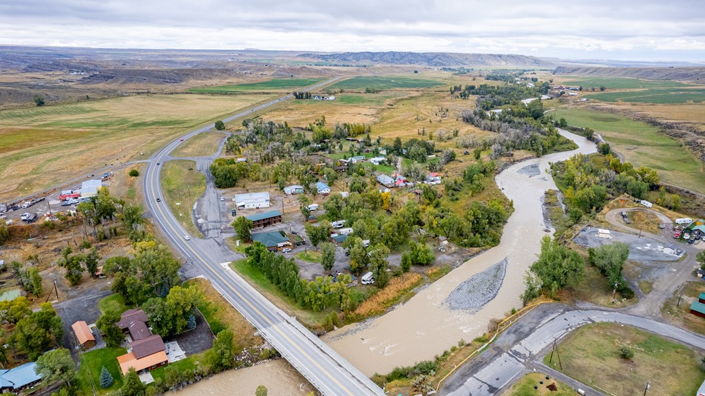 Riverfront Oasis Motel & RV Park – Prime Investment Opportunity in Scenic Meeteetse, Wyoming, 1702 State Street, Meeteetse, WY 82433