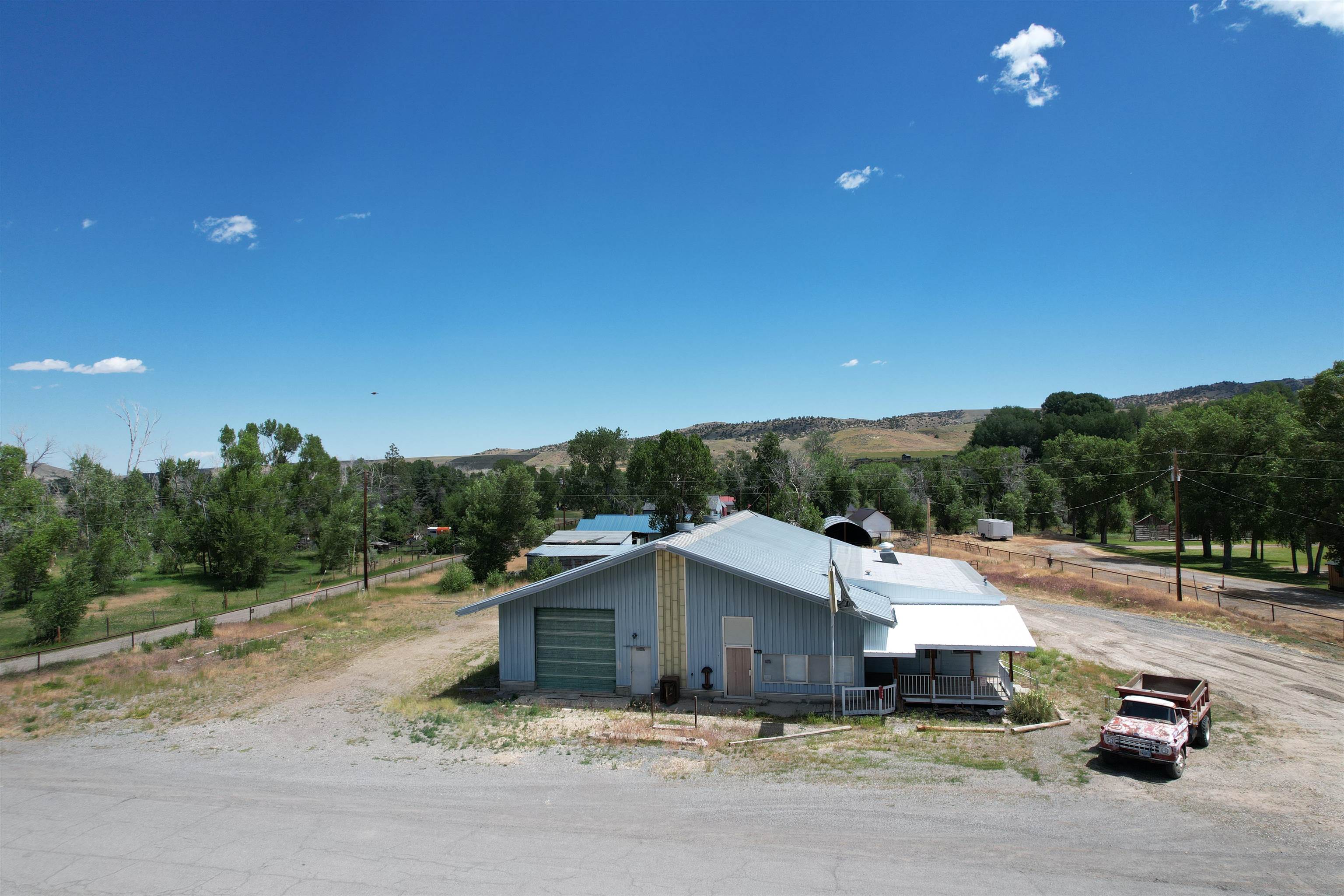 Highway Frontage Commercial Building – Renovation or Redevelopment Opportunity on 1.38 Acres, 1602 State Street, Meeteetse, WY 82433